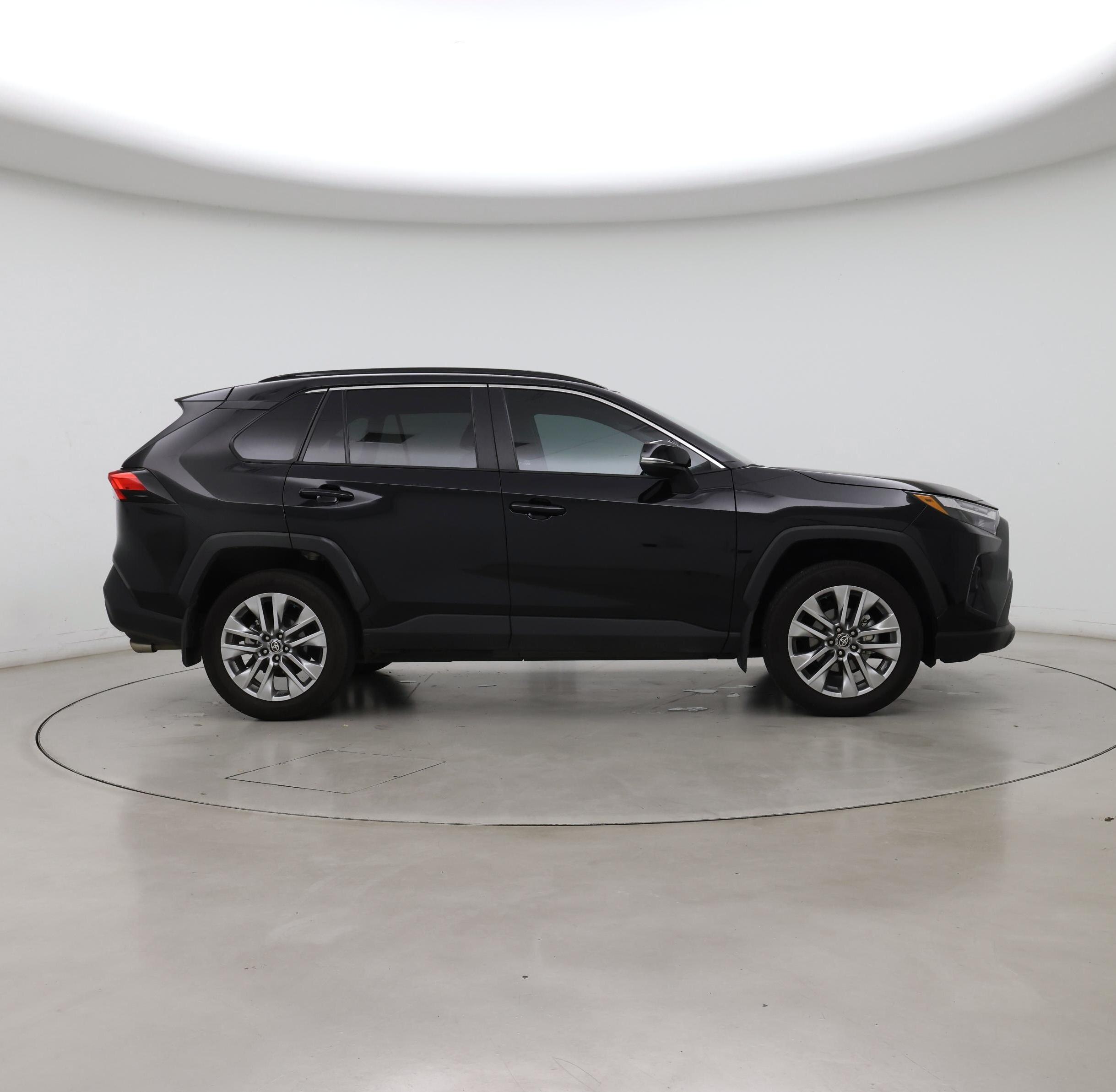 Thumbnail: 2024 Toyota RAV4 - 7