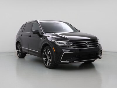 Black 2022 Volkswagen Tiguan SEL R-Line