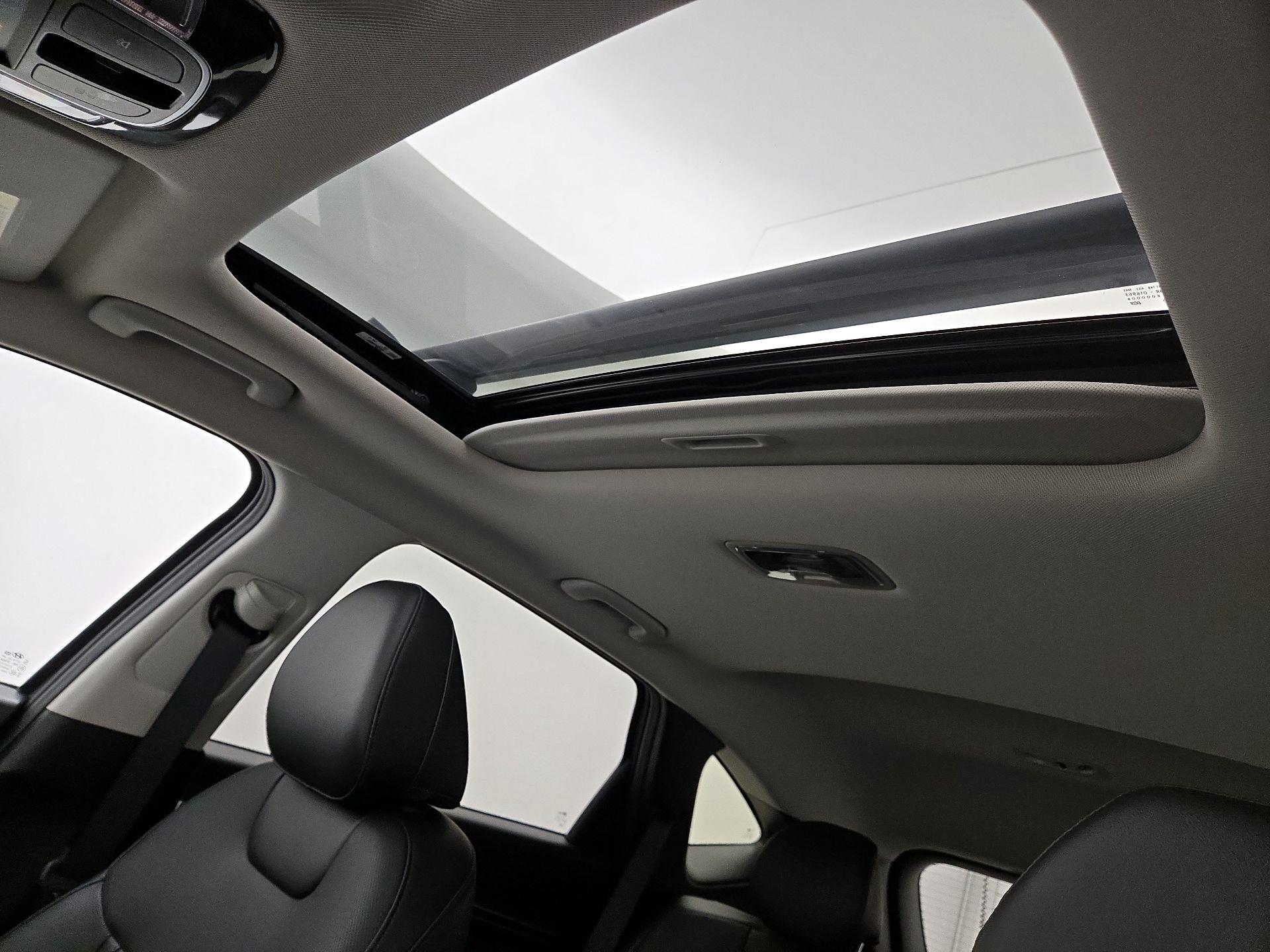 Thumbnail: 2024 Hyundai Tucson - 20