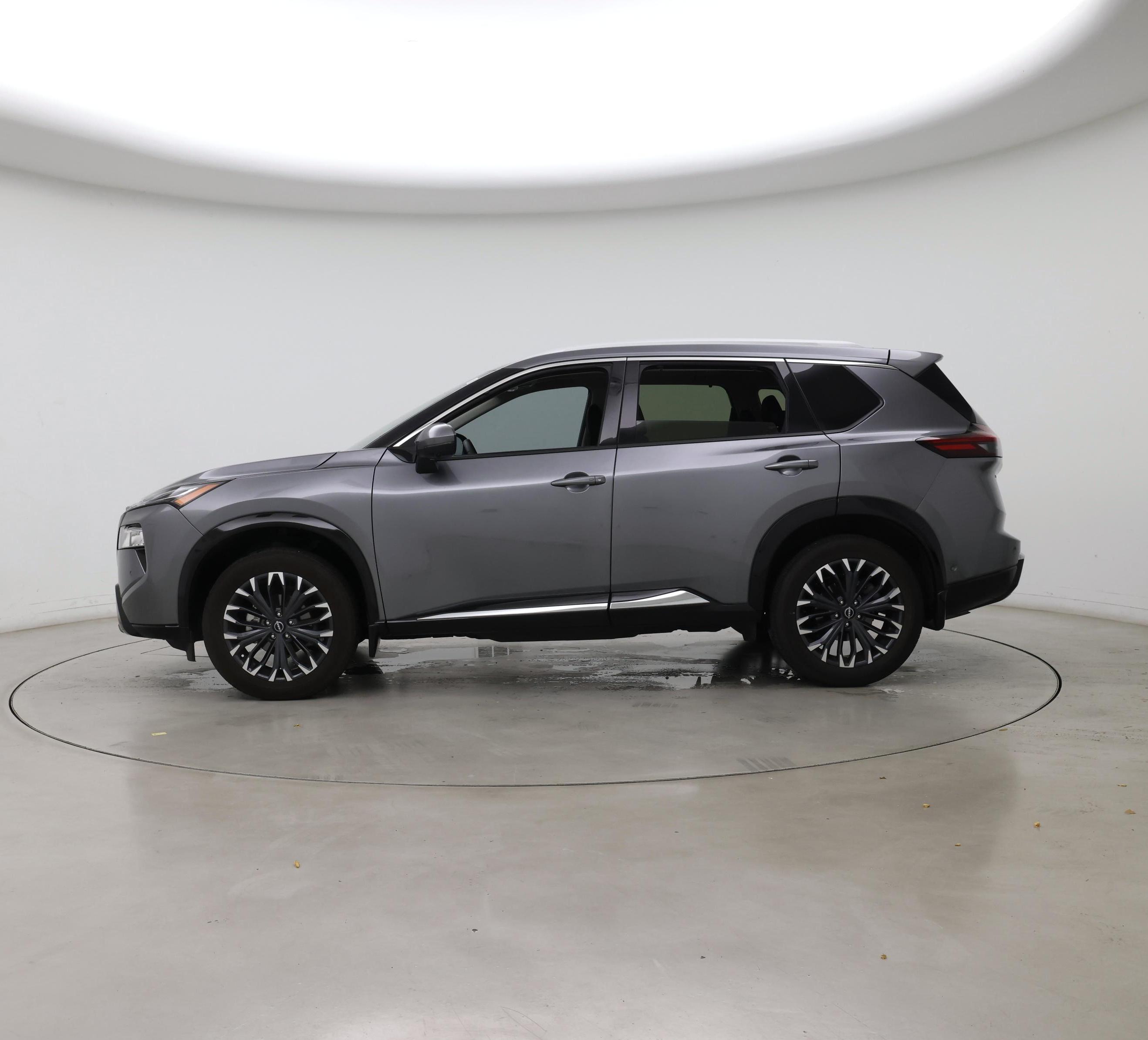 Thumbnail: 2024 Nissan Rogue - 3