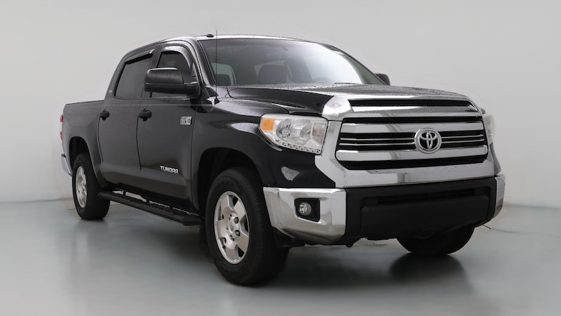 2017 Toyota Tundra SR5 Hero Image