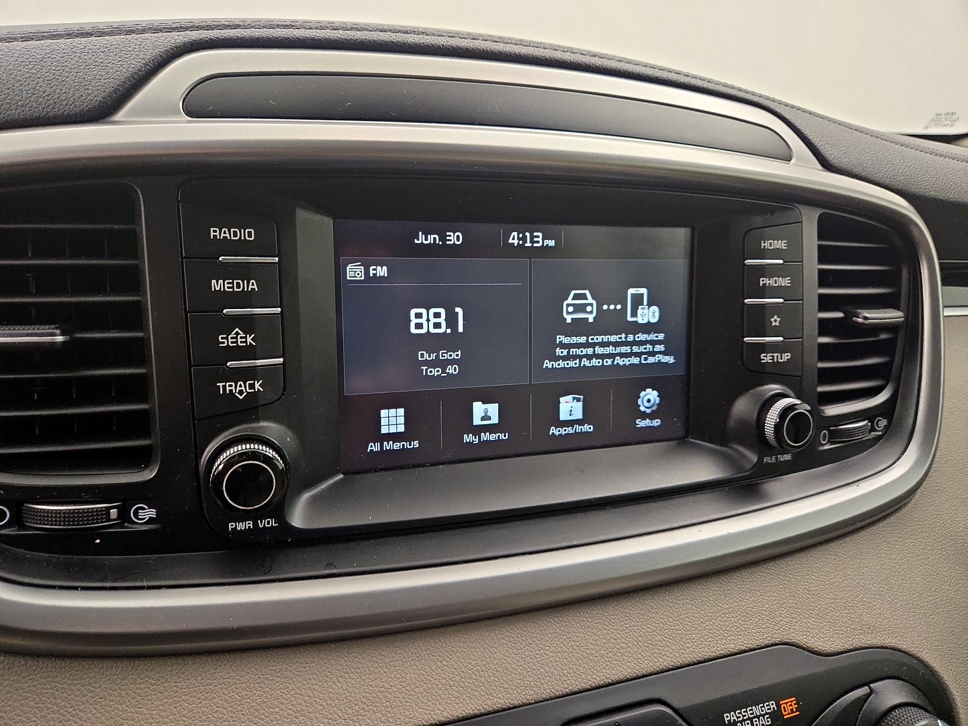 Thumbnail: 2019 Kia Sorento - 15