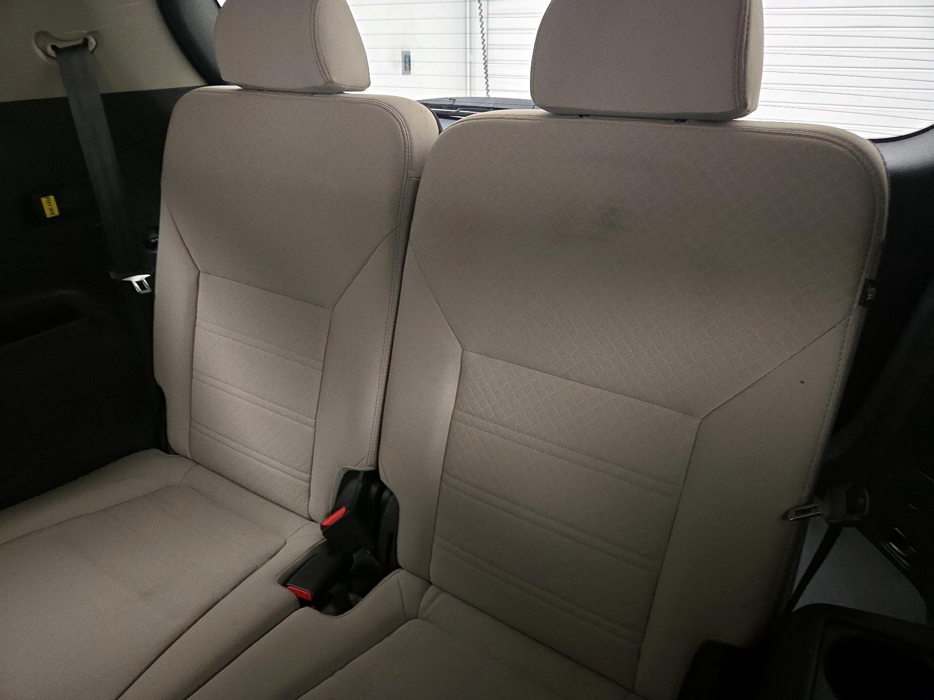Thumbnail: 2019 Kia Sorento - 20
