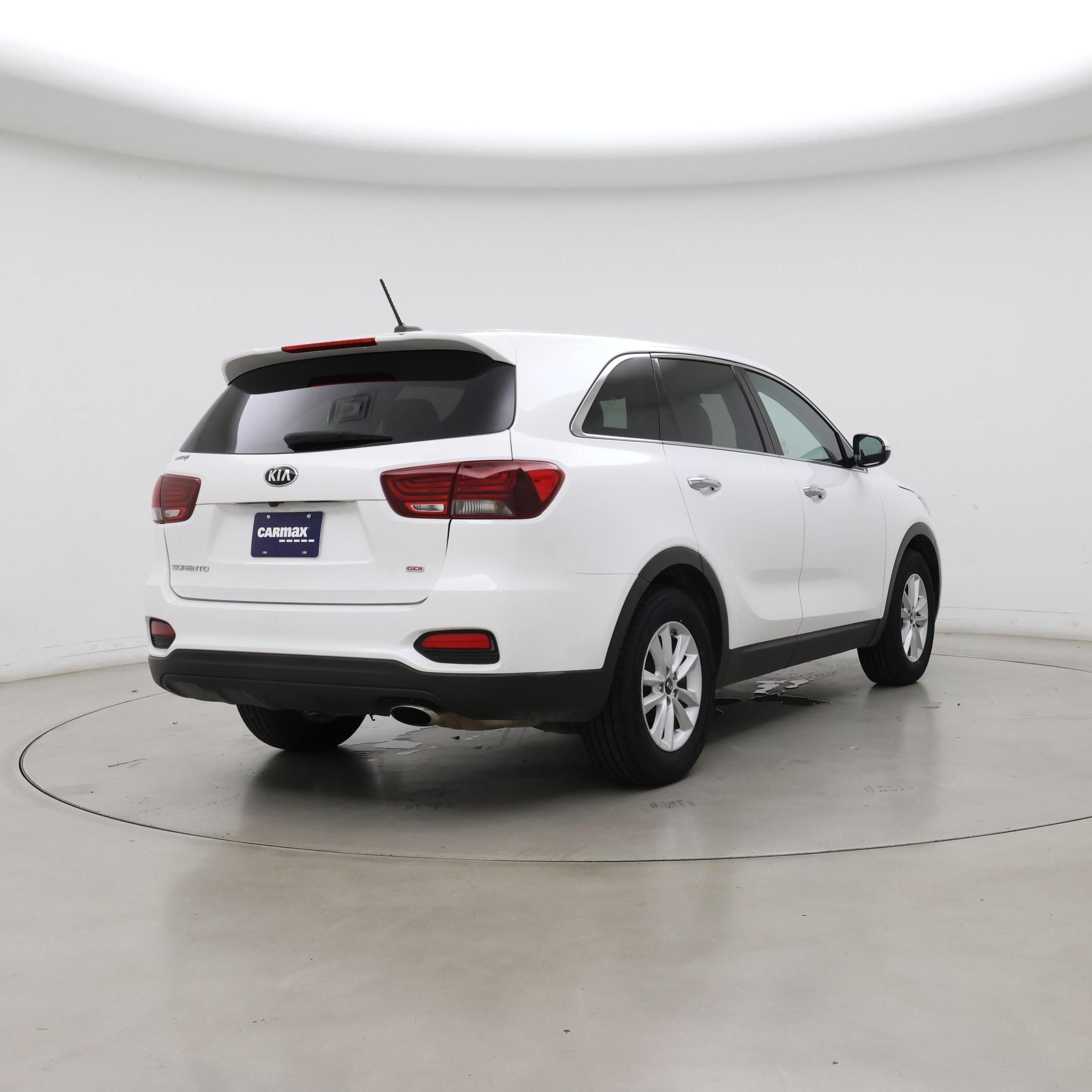 Thumbnail: 2019 Kia Sorento - 8