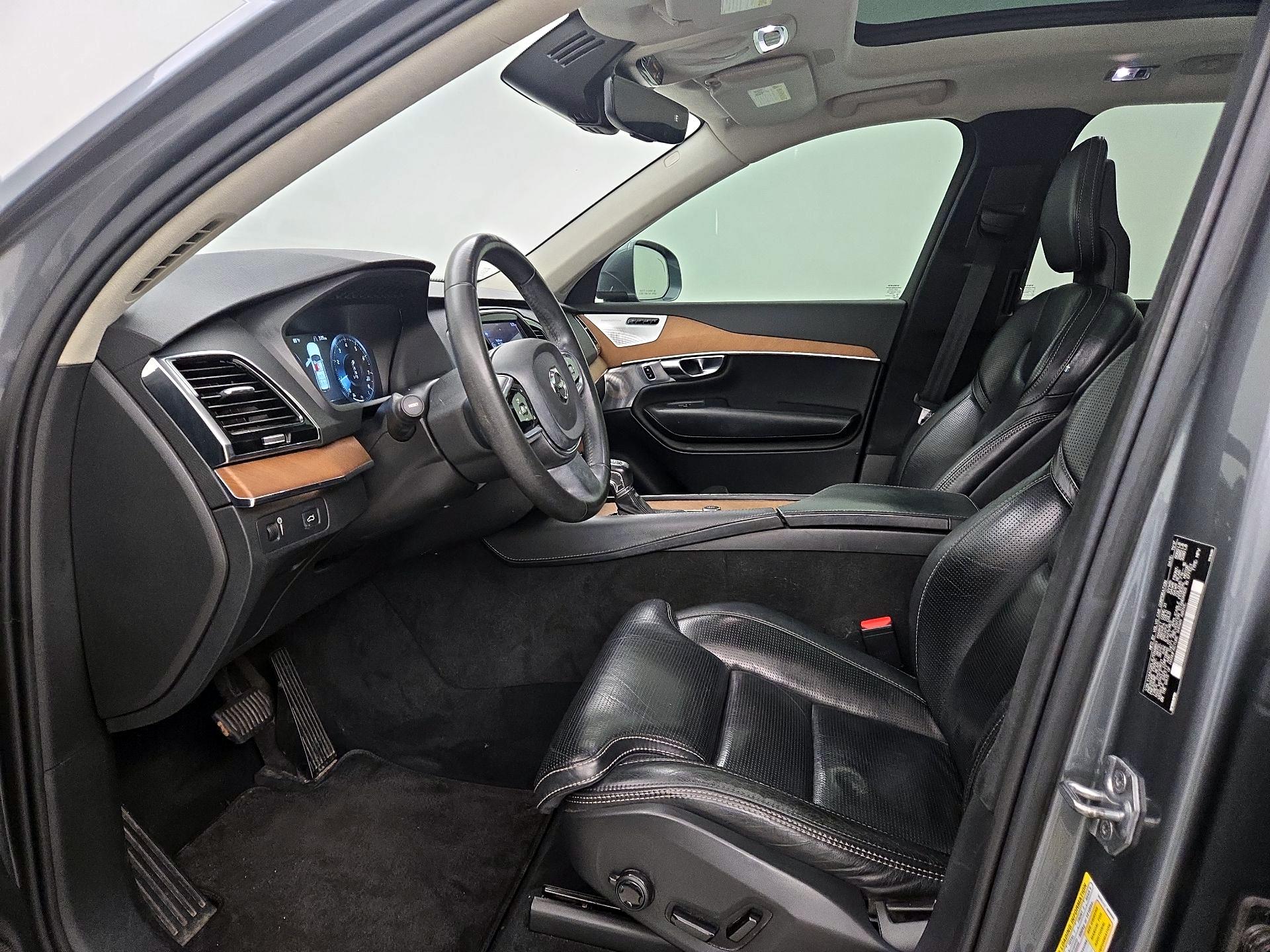 Thumbnail: 2018 Volvo XC90 - 11