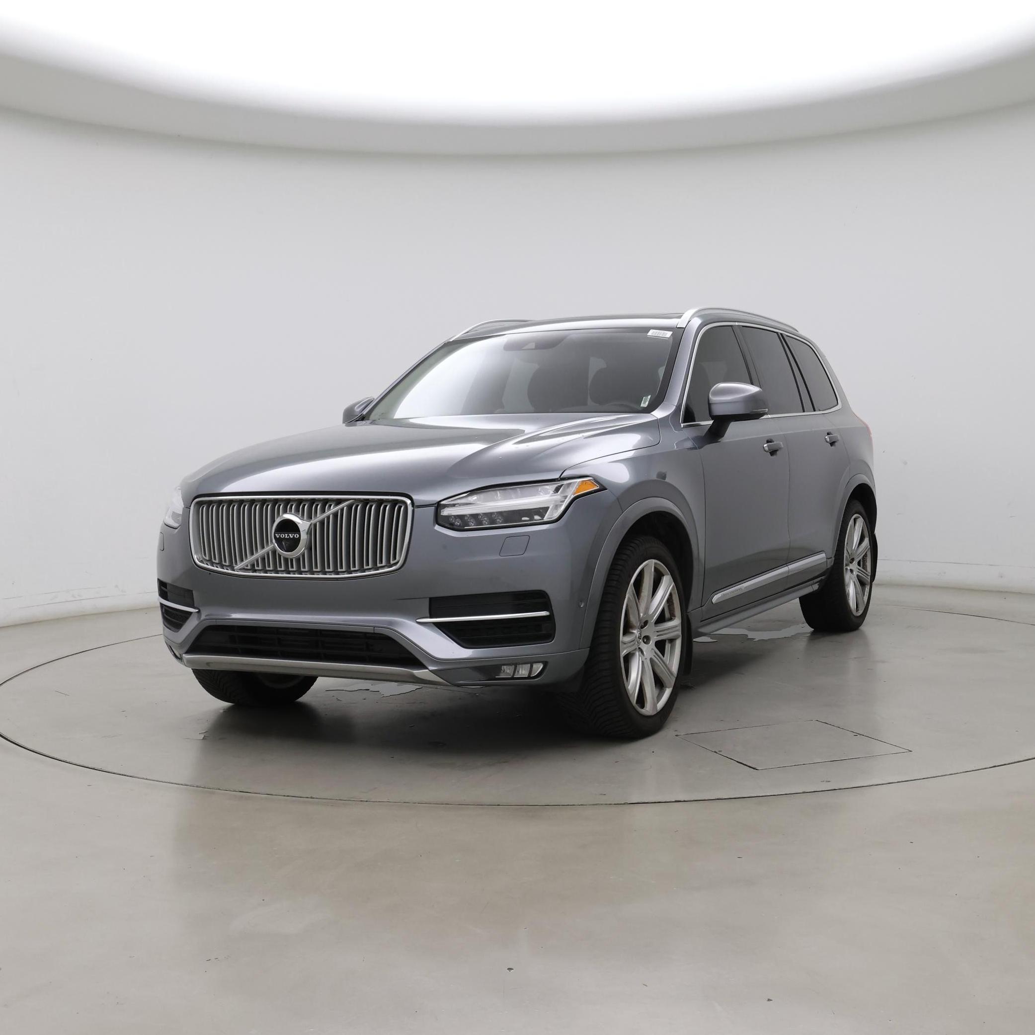 Thumbnail: 2018 Volvo XC90 - 4