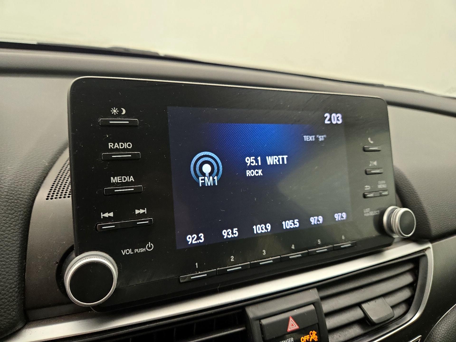 Thumbnail: 2018 Honda Accord - 15