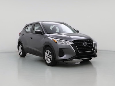 Silver 2024 Nissan Kicks S