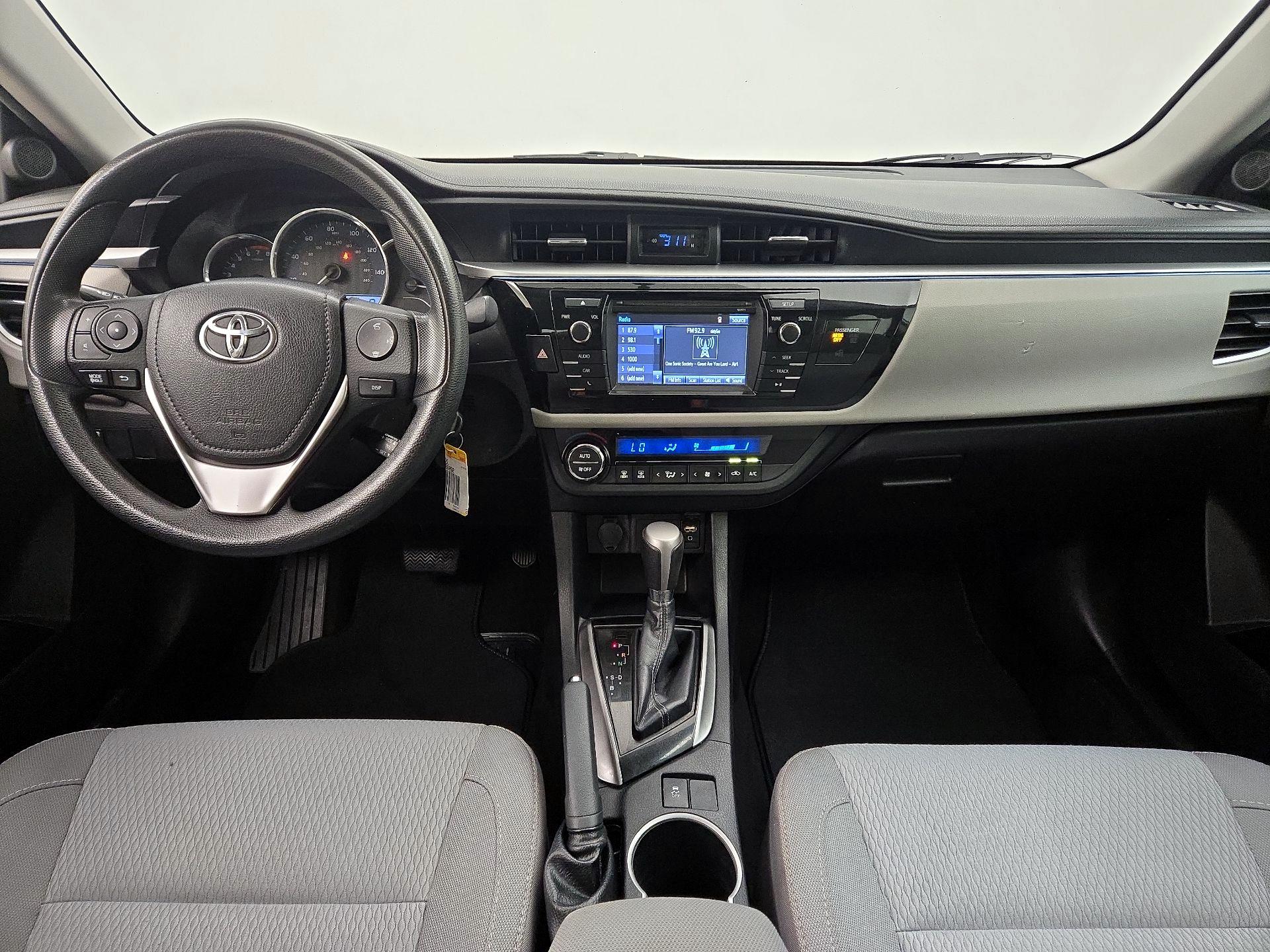 Thumbnail: 2016 Toyota Corolla - 9