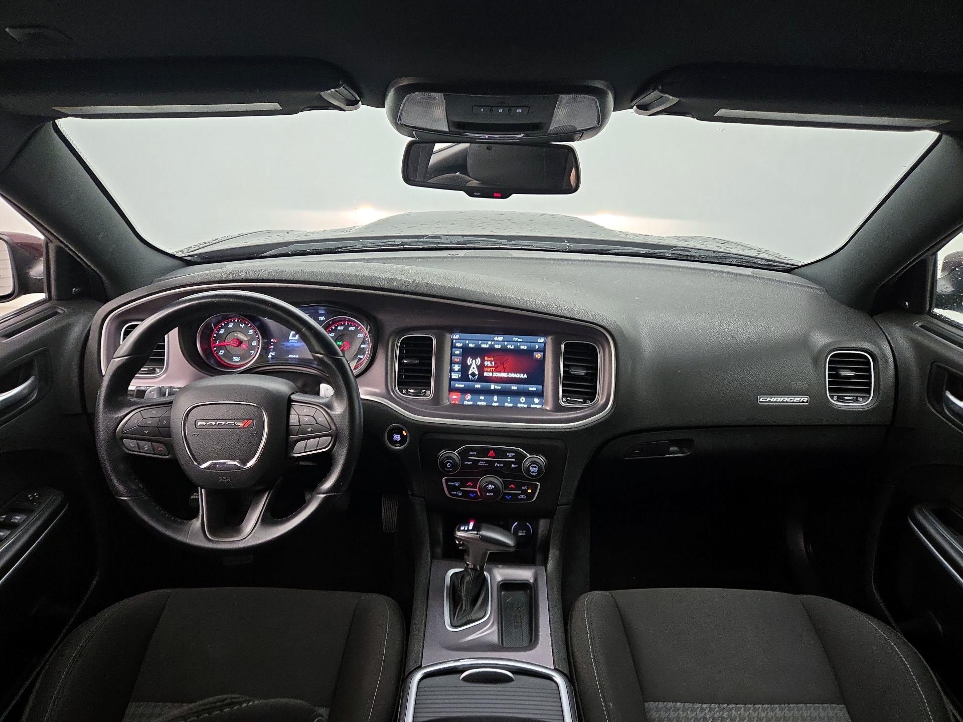 Thumbnail: 2022 Dodge Charger - 10