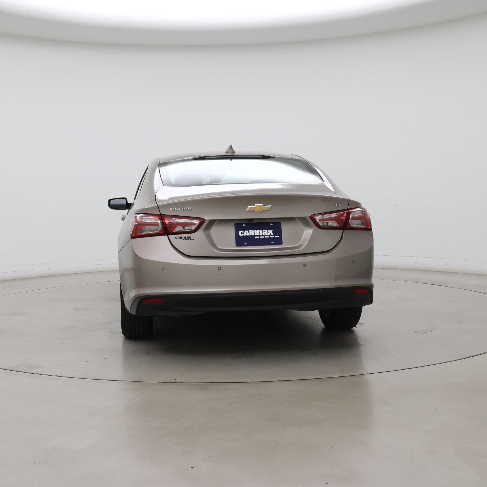 Thumbnail: 2022 Chevrolet Malibu - 6