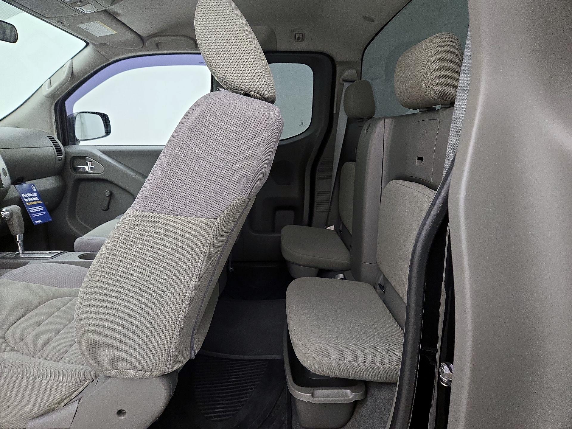 Thumbnail: 2019 Nissan Frontier - 19