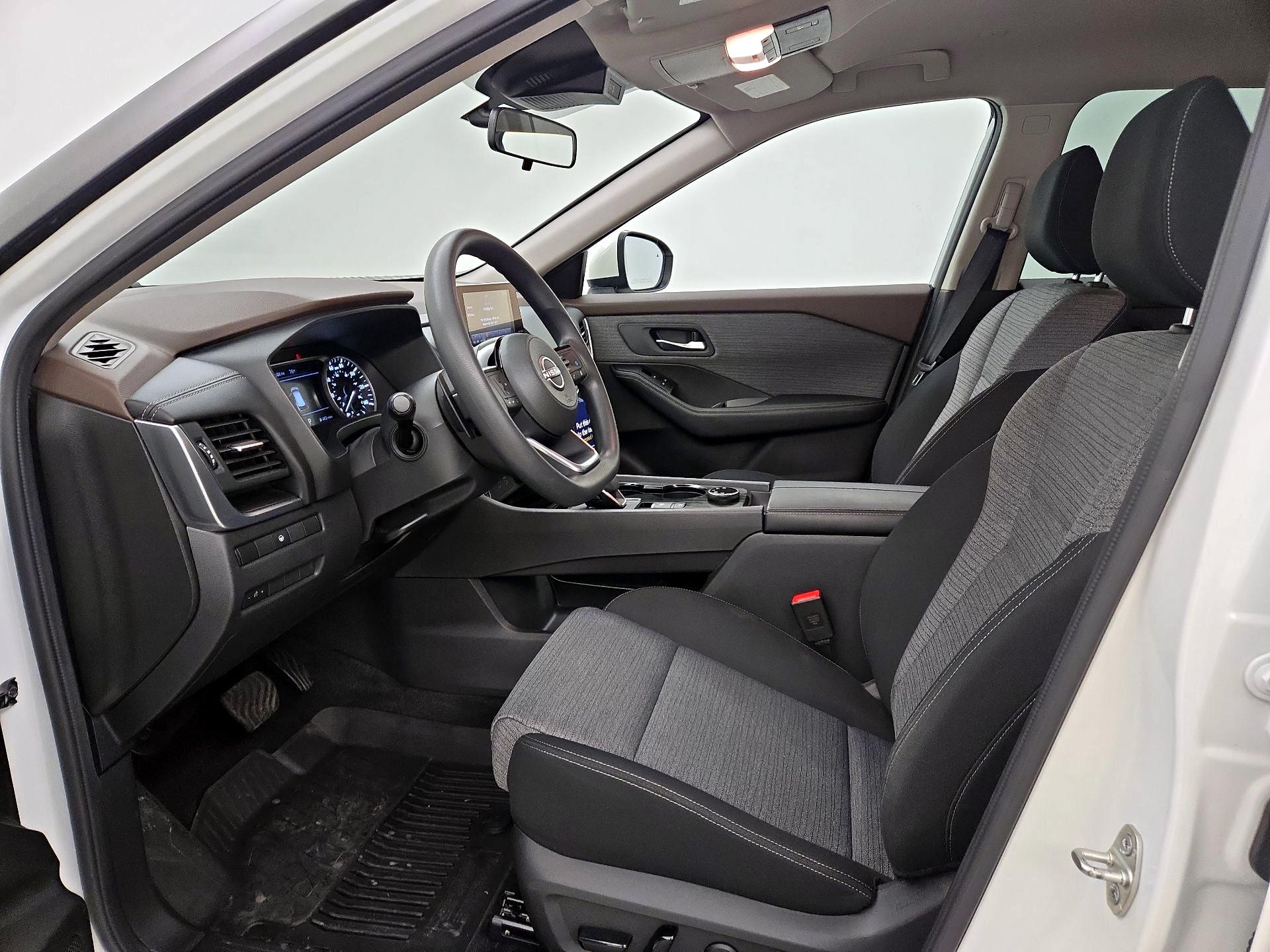 Thumbnail: 2023 Nissan Rogue - 11