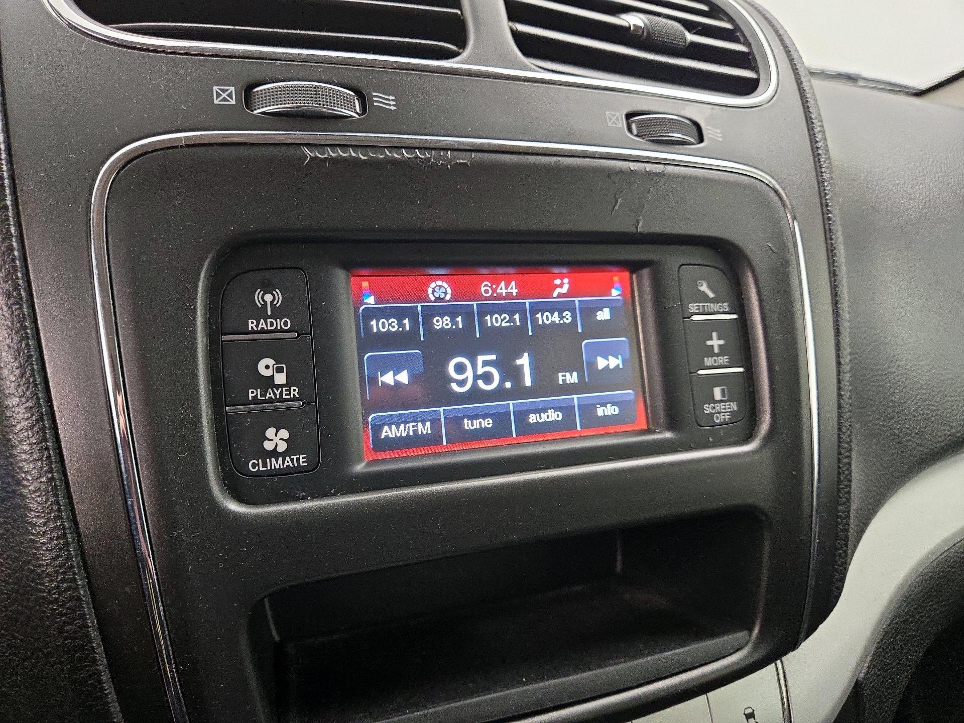 Thumbnail: 2017 Dodge Journey - 14