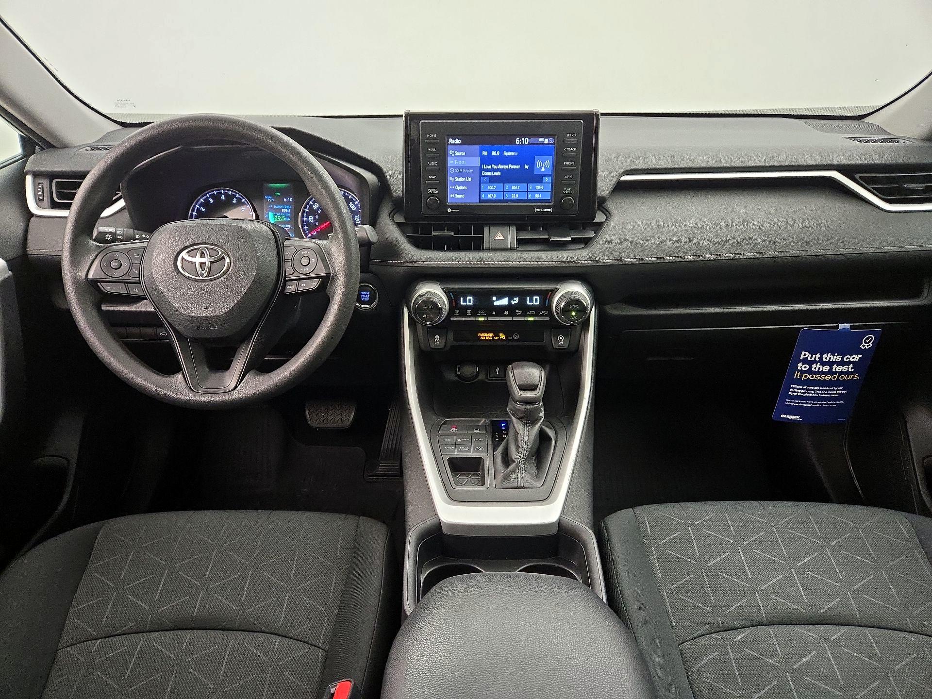 Thumbnail: 2020 Toyota RAV4 - 9