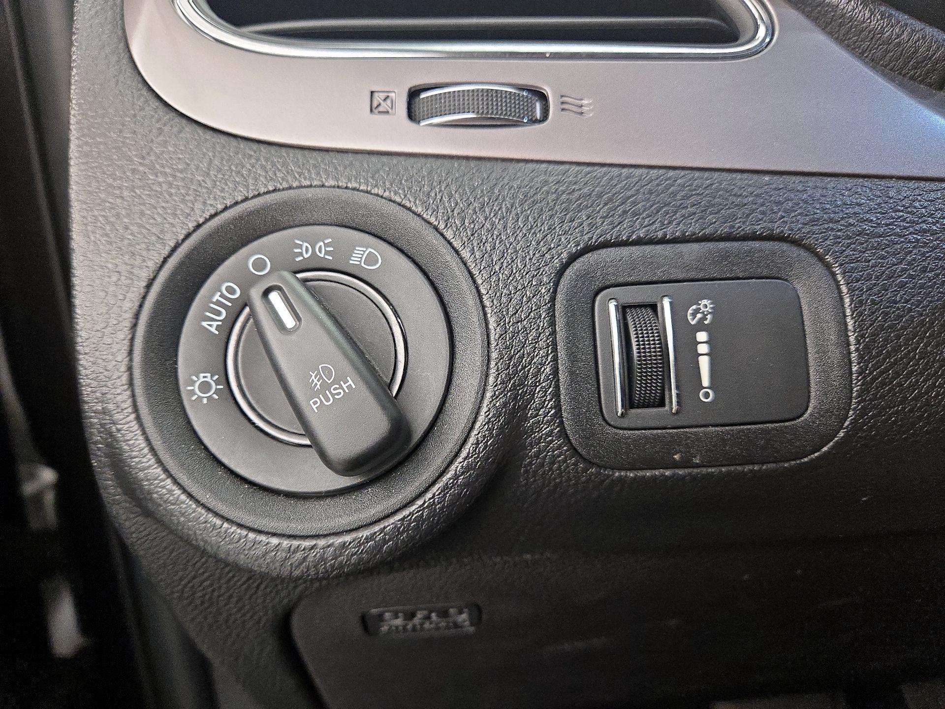 Thumbnail: 2019 Dodge Journey - 13