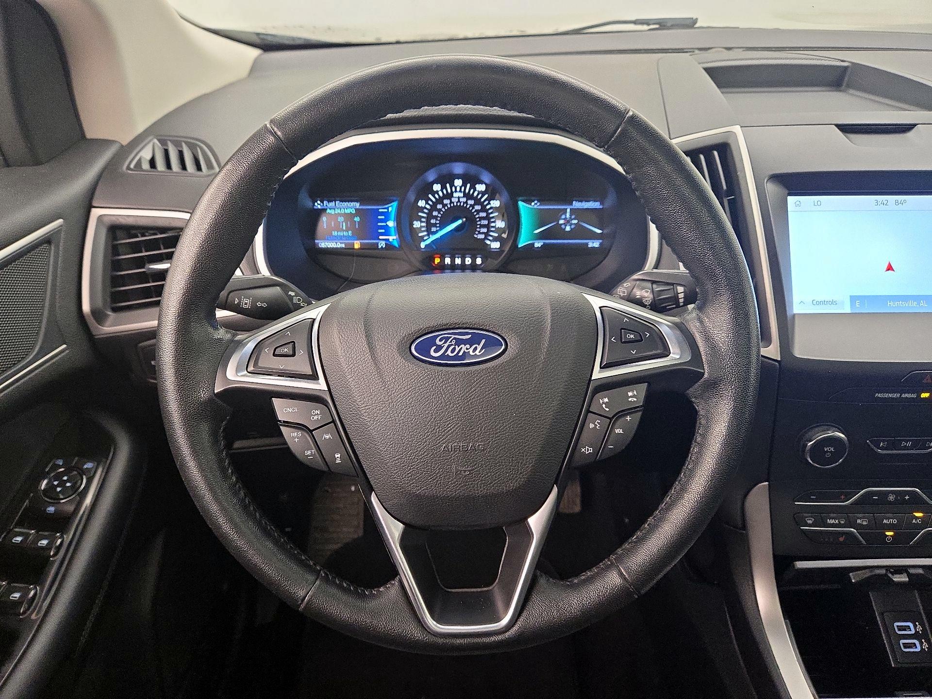 Thumbnail: 2020 Ford Edge - 10