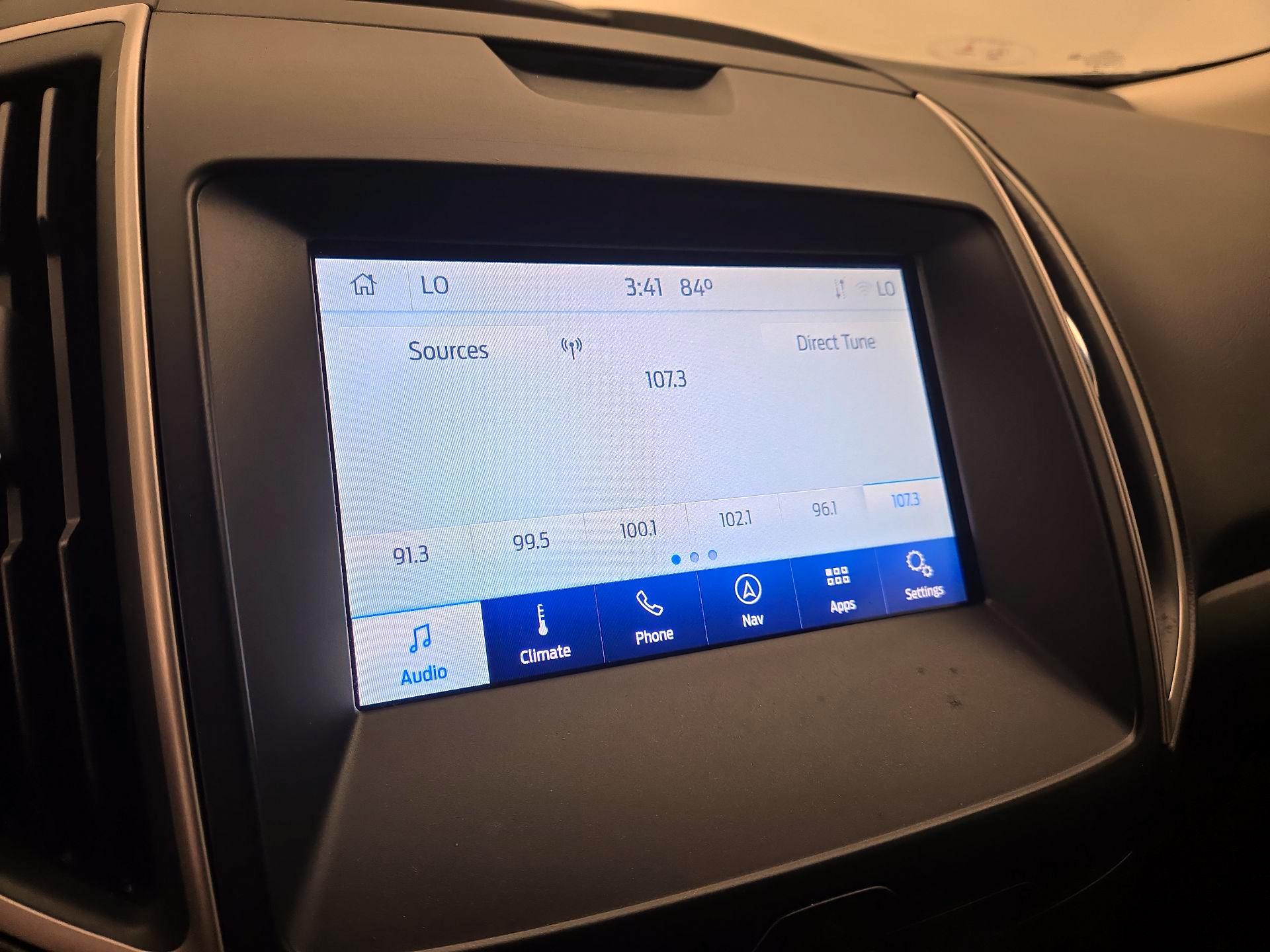 Thumbnail: 2020 Ford Edge - 16