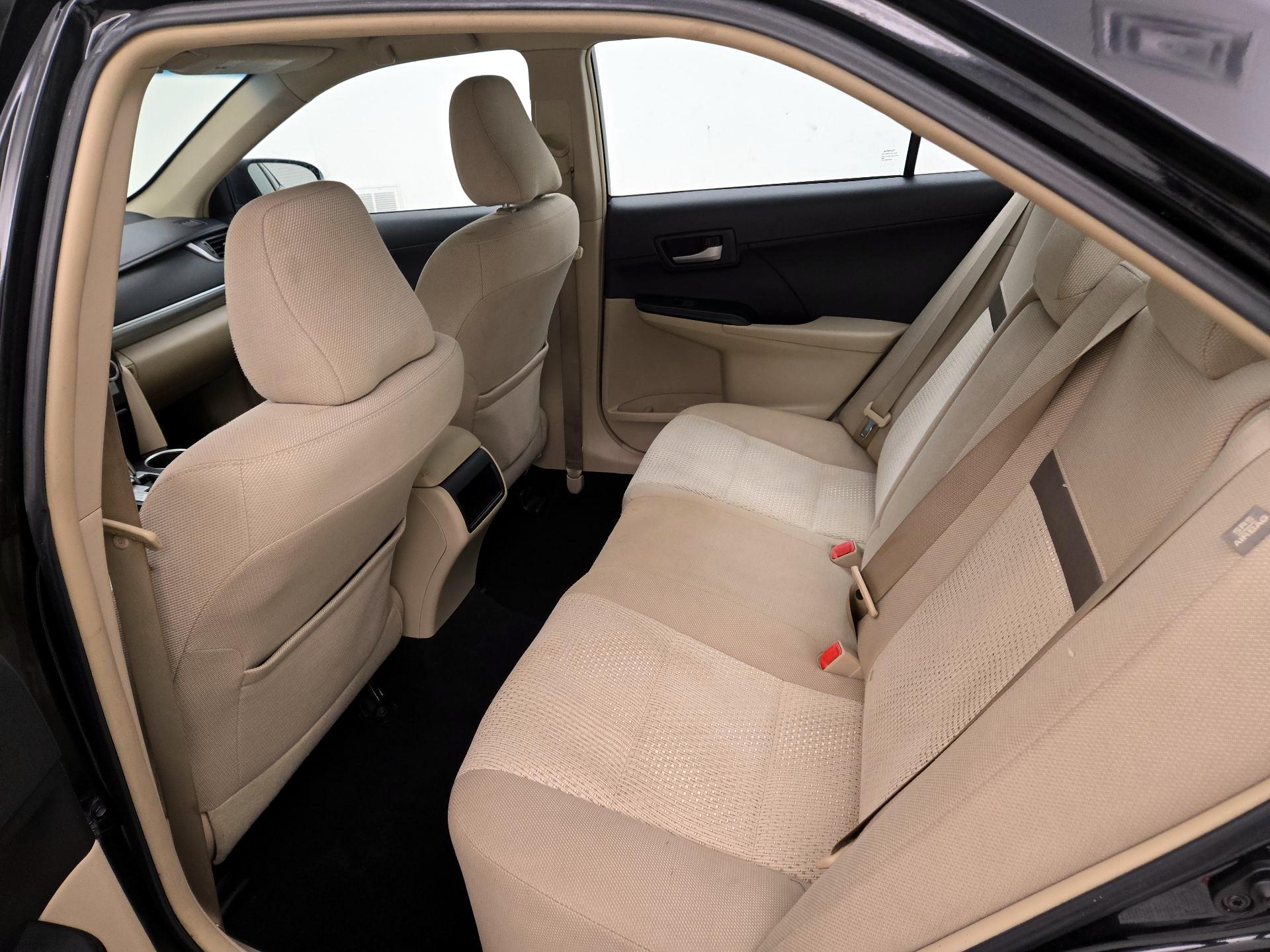 Thumbnail: 2014 Toyota Camry - 19