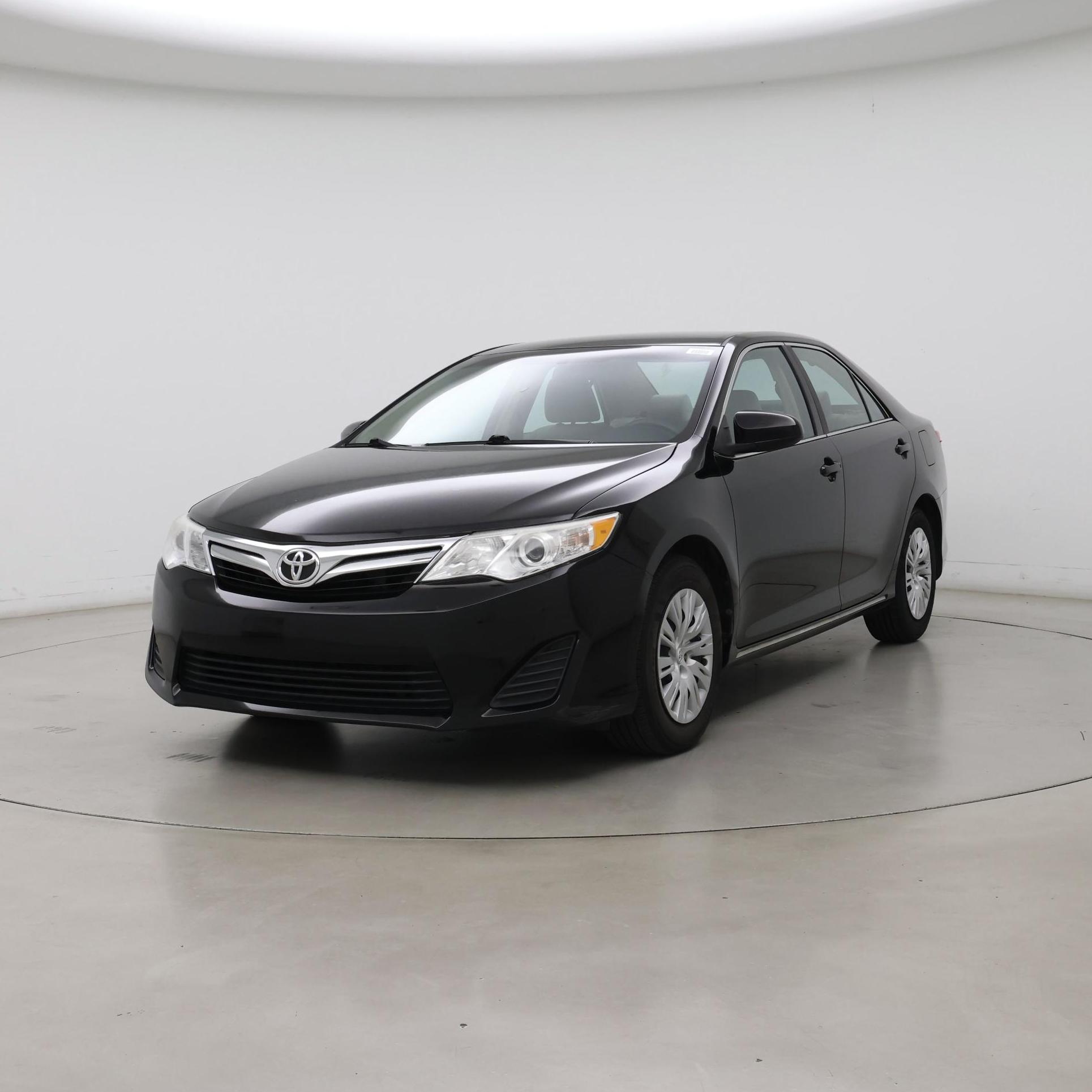 Thumbnail: 2014 Toyota Camry - 4