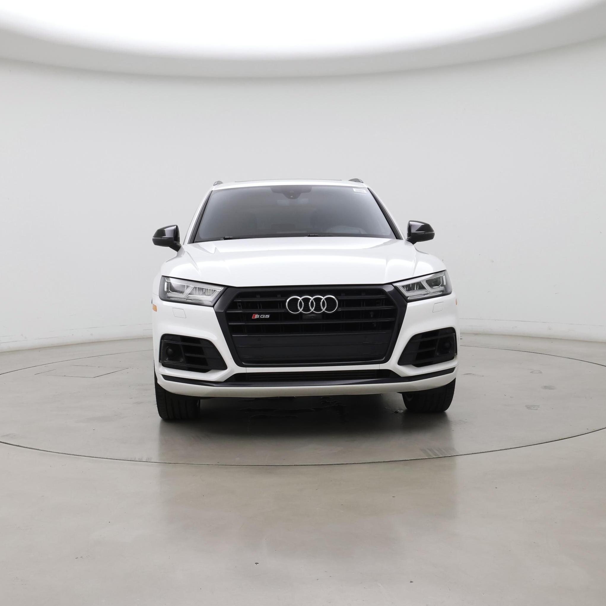 Thumbnail: 2020 Audi SQ5 - 5