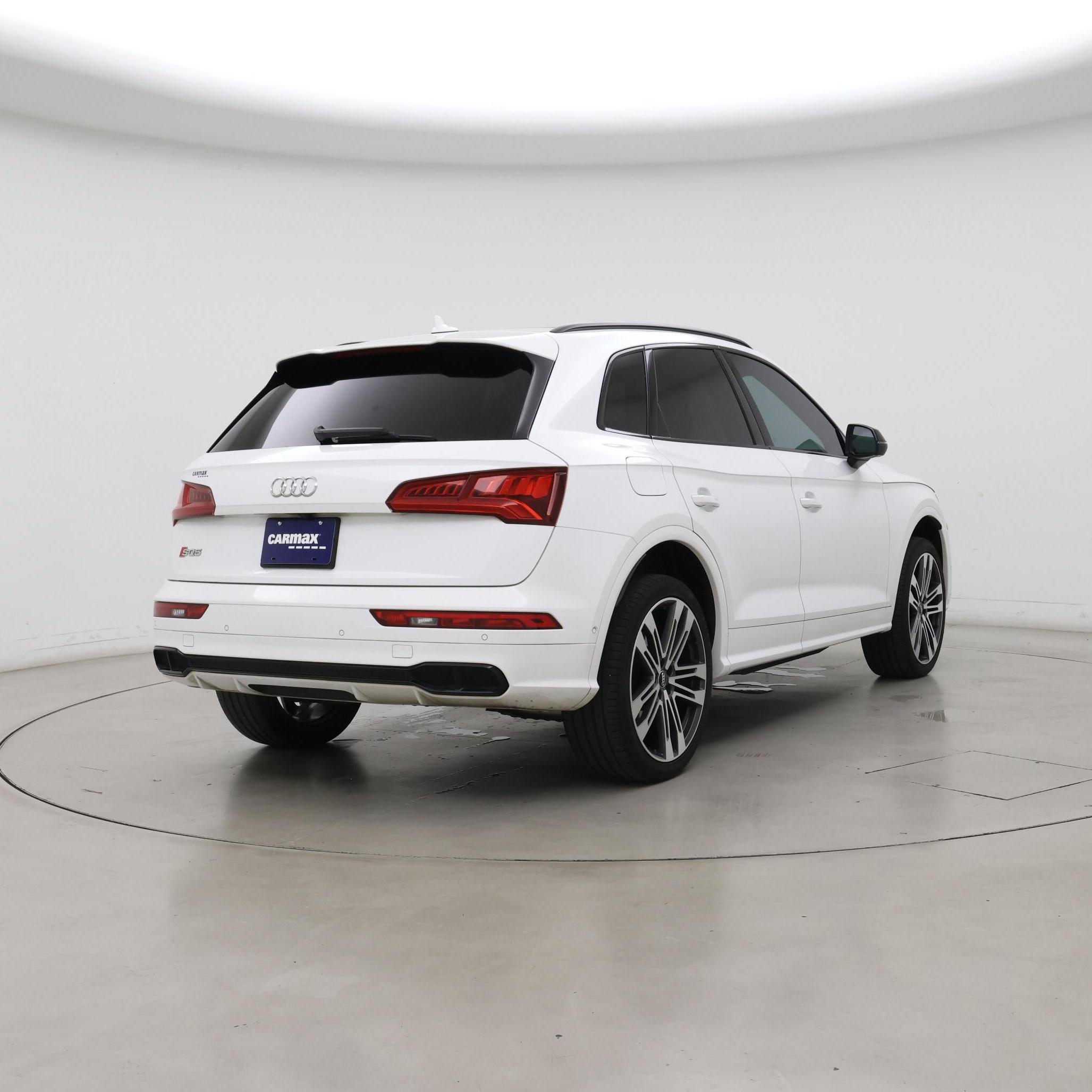 Thumbnail: 2020 Audi SQ5 - 8