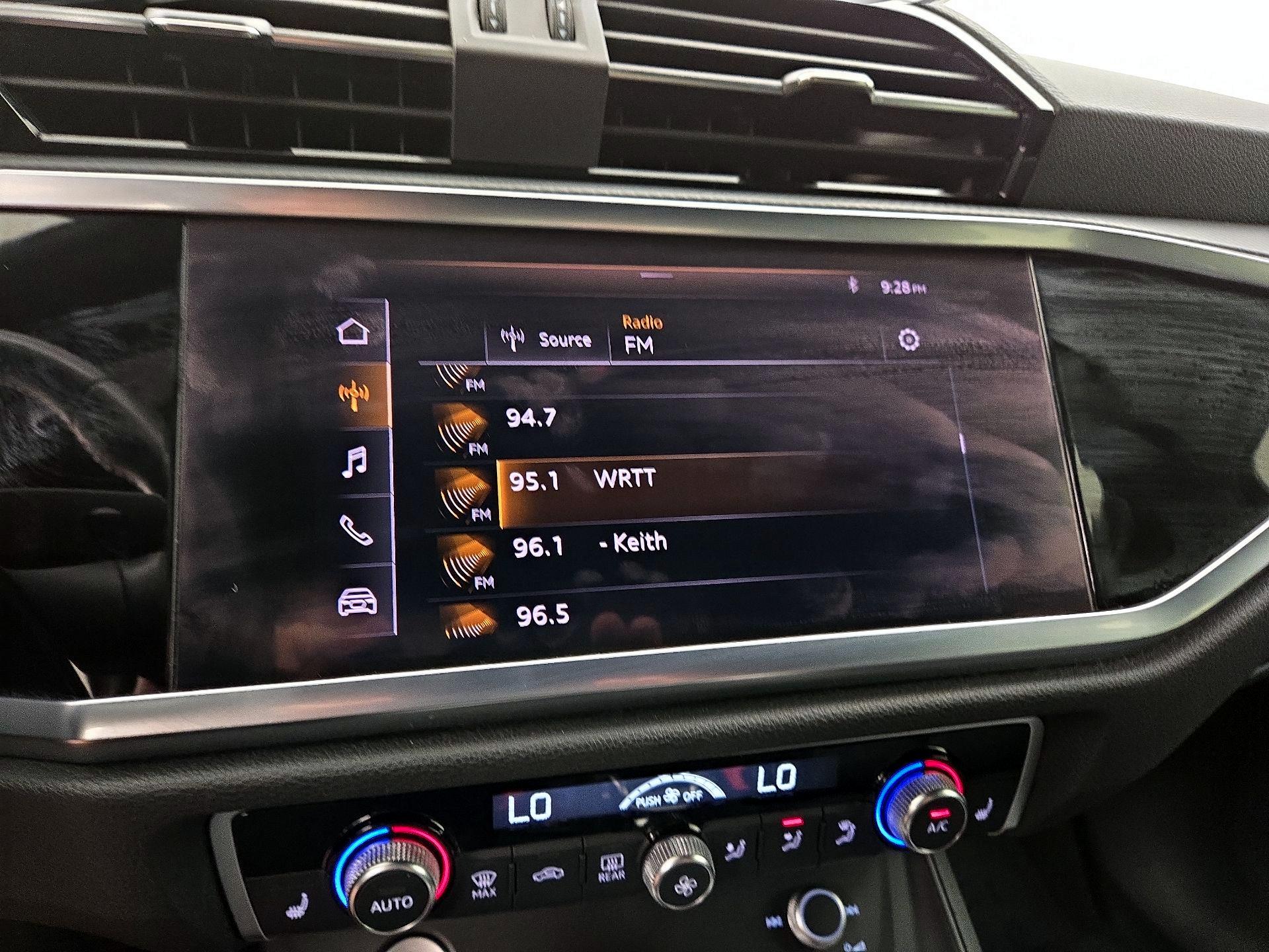 Thumbnail: 2020 Audi Q3 - 15