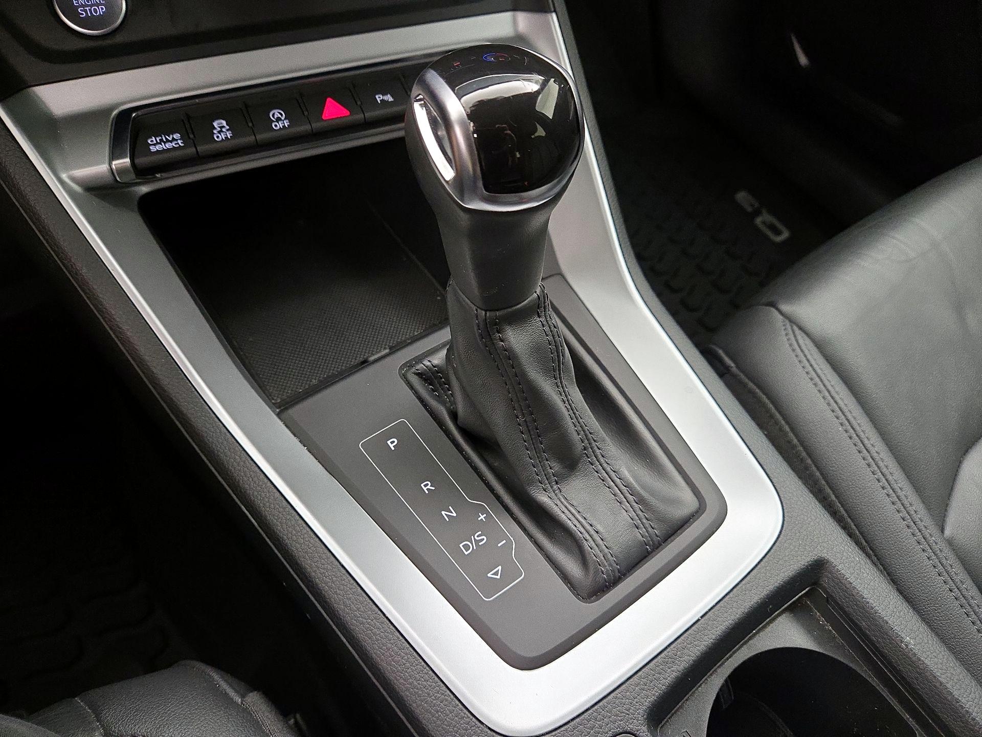 Thumbnail: 2020 Audi Q3 - 17
