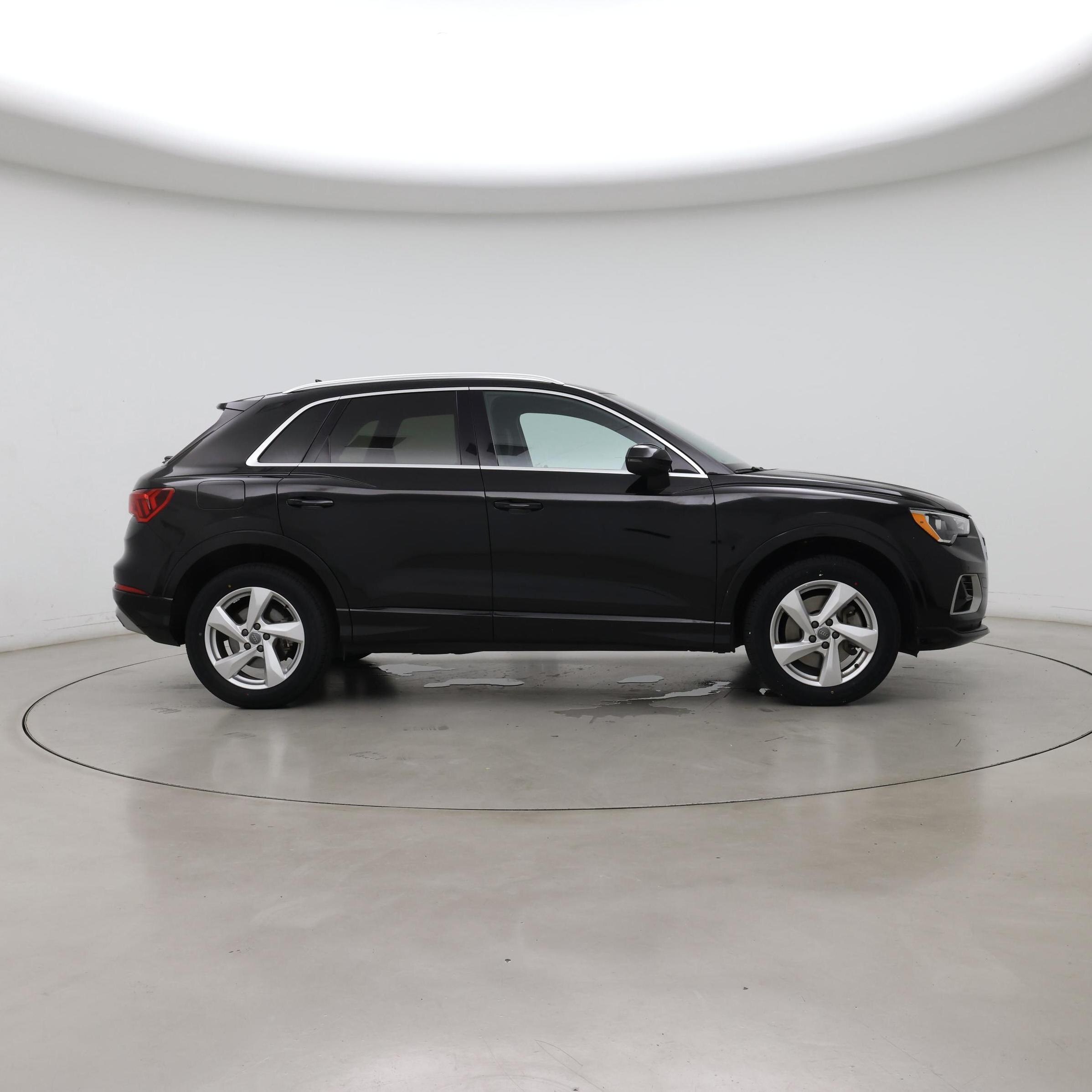Thumbnail: 2020 Audi Q3 - 7