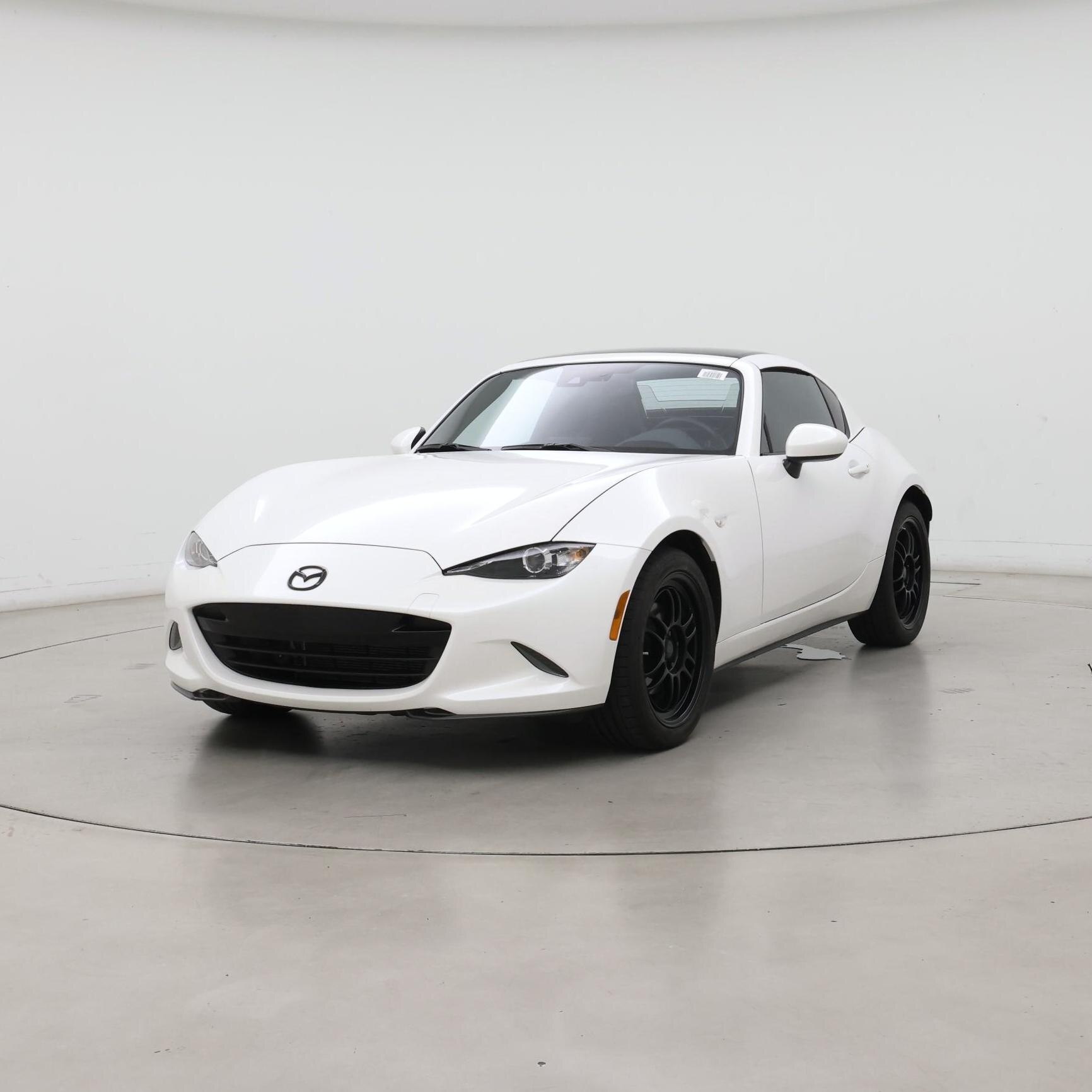 Thumbnail: 2023 Mazda MX-5 Miata - 4