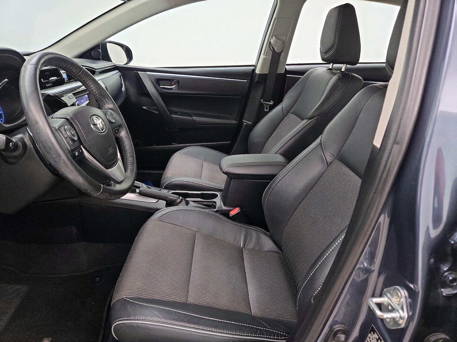 Thumbnail: 2014 Toyota Corolla - 11