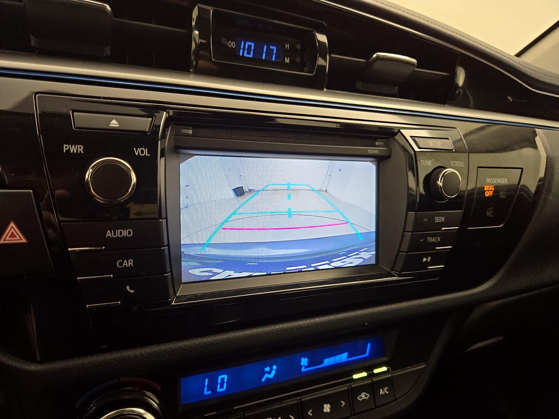 Thumbnail: 2014 Toyota Corolla - 14
