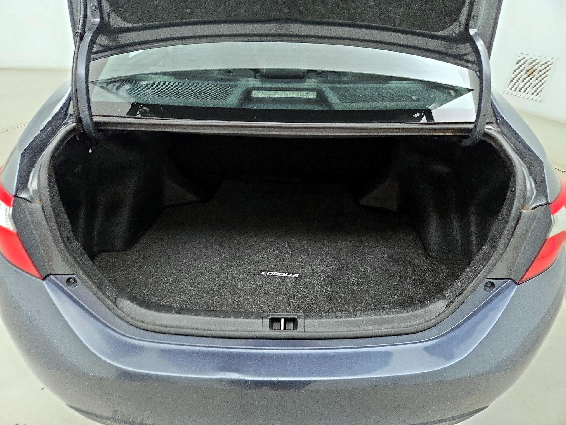 Thumbnail: 2014 Toyota Corolla - 20