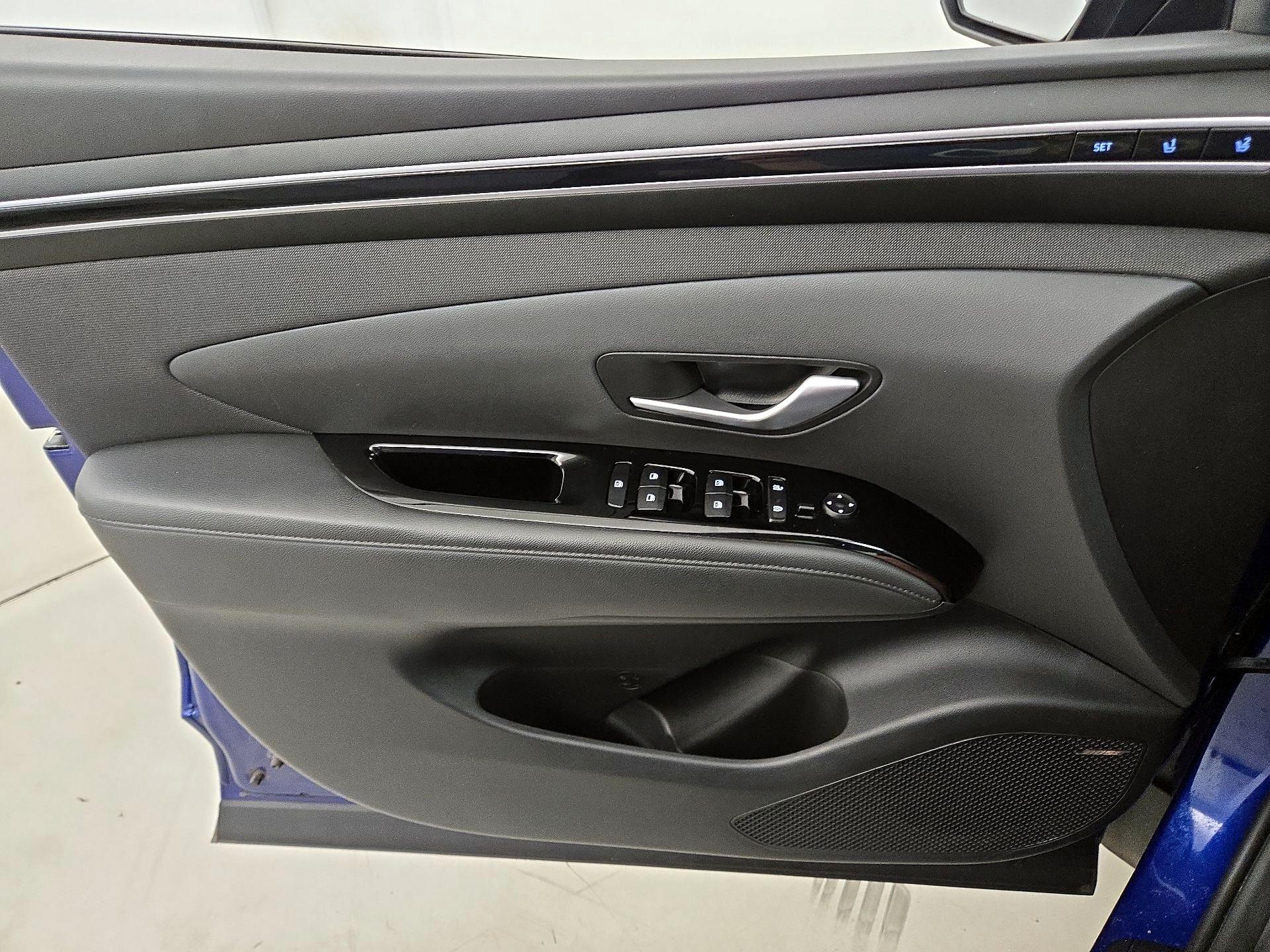 Thumbnail: 2023 Hyundai Tucson - 12