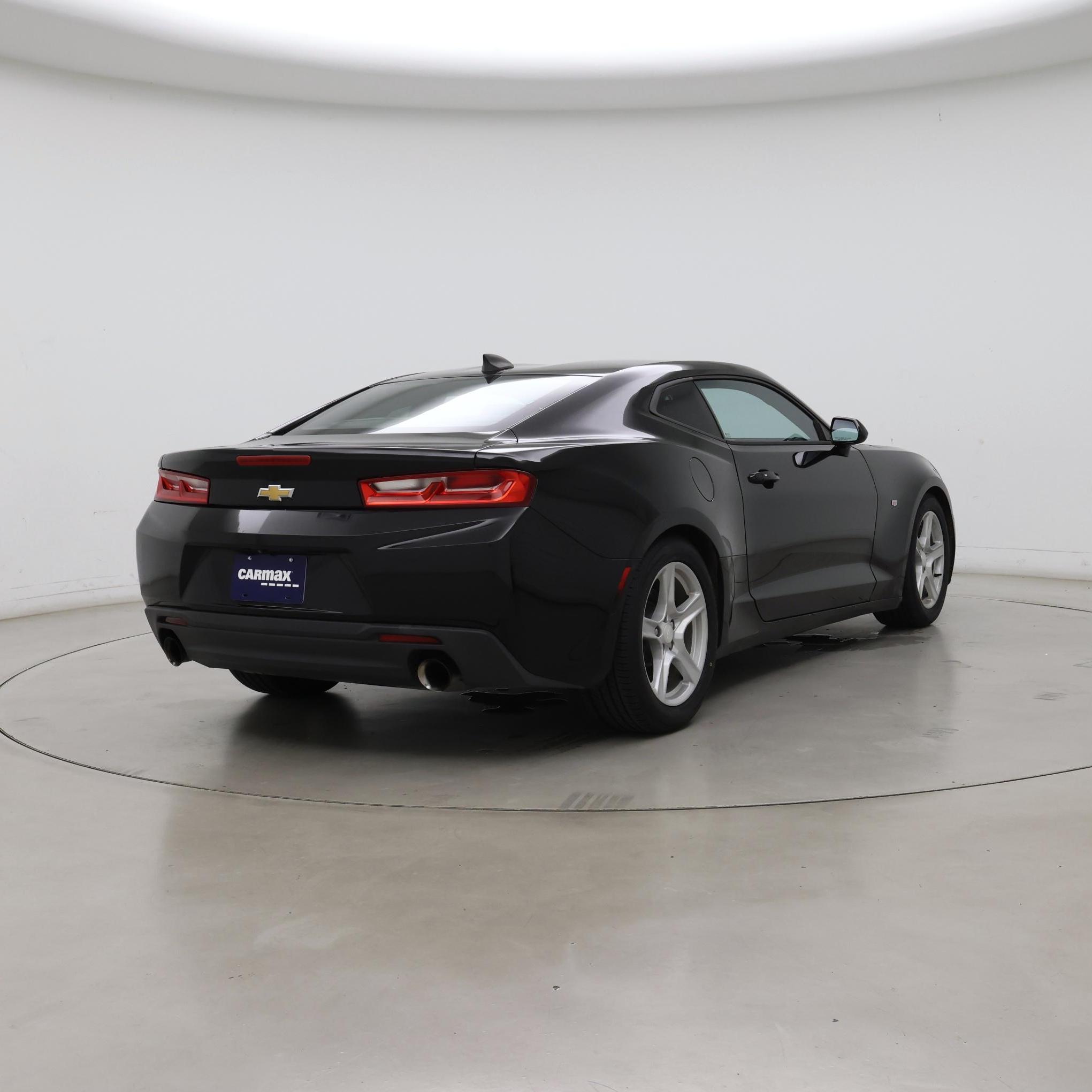 Thumbnail: 2018 Chevrolet Camaro - 8