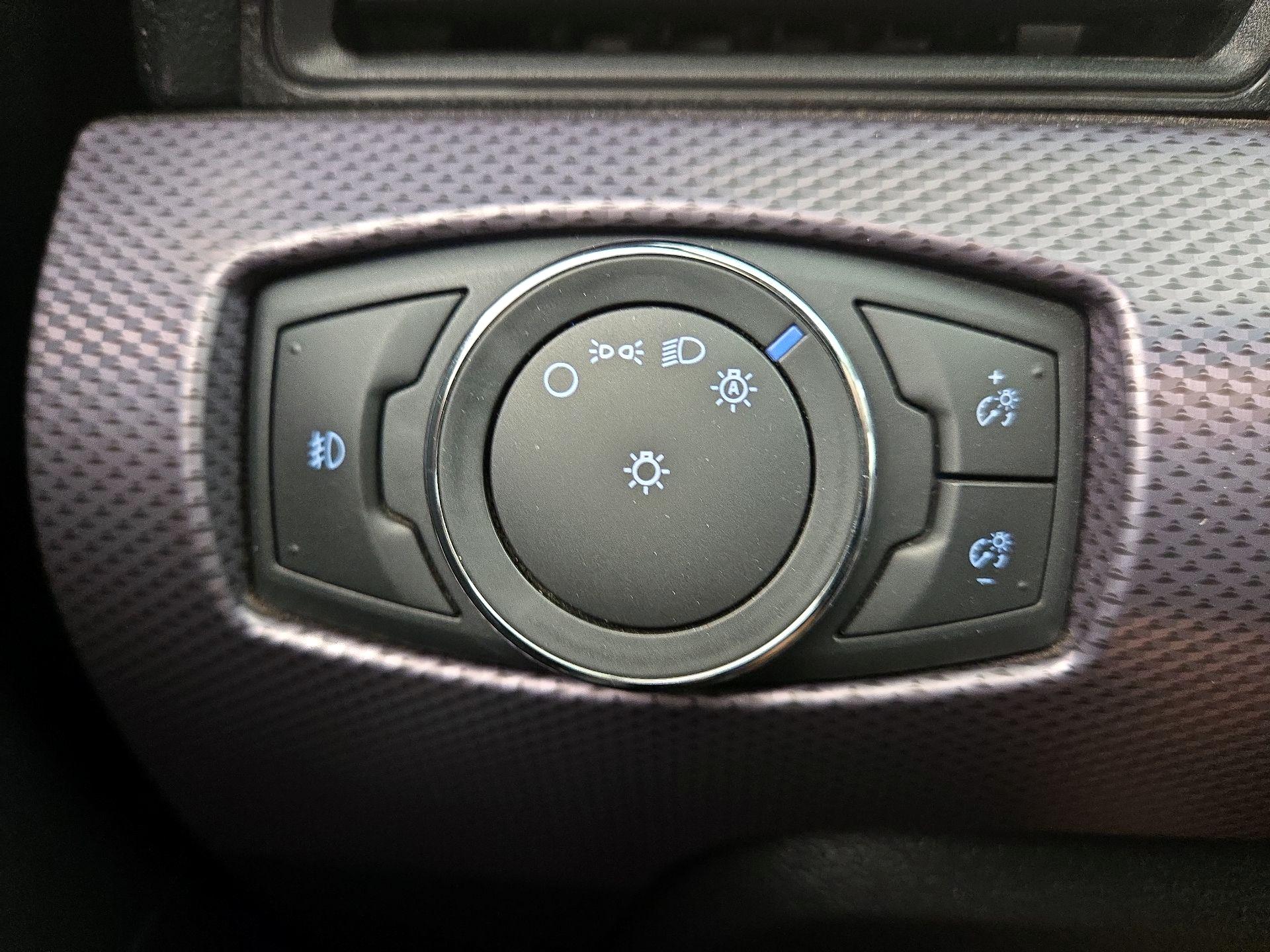 Thumbnail: 2016 Ford Mustang - 13