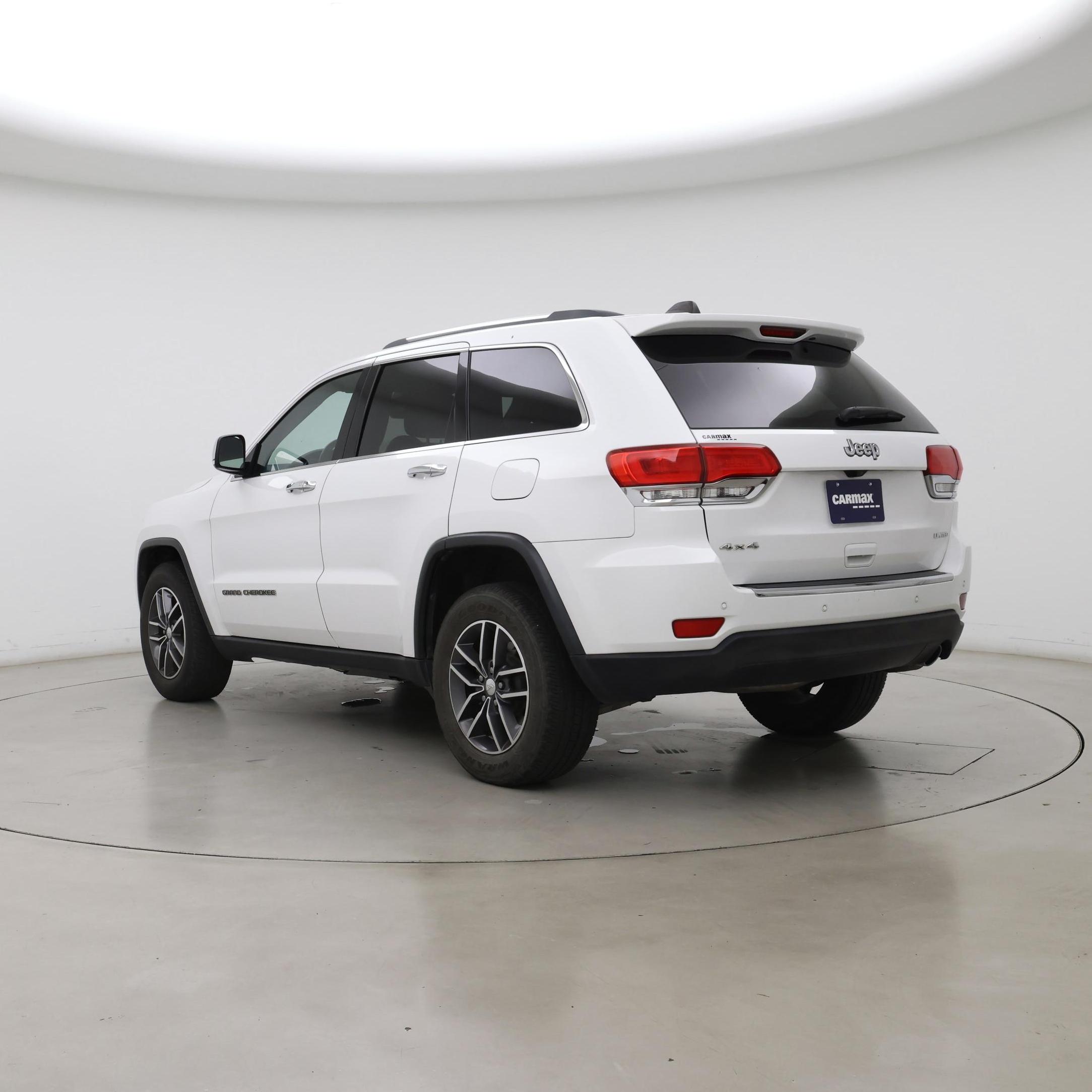 Thumbnail: 2018 Jeep Grand Cherokee - 2