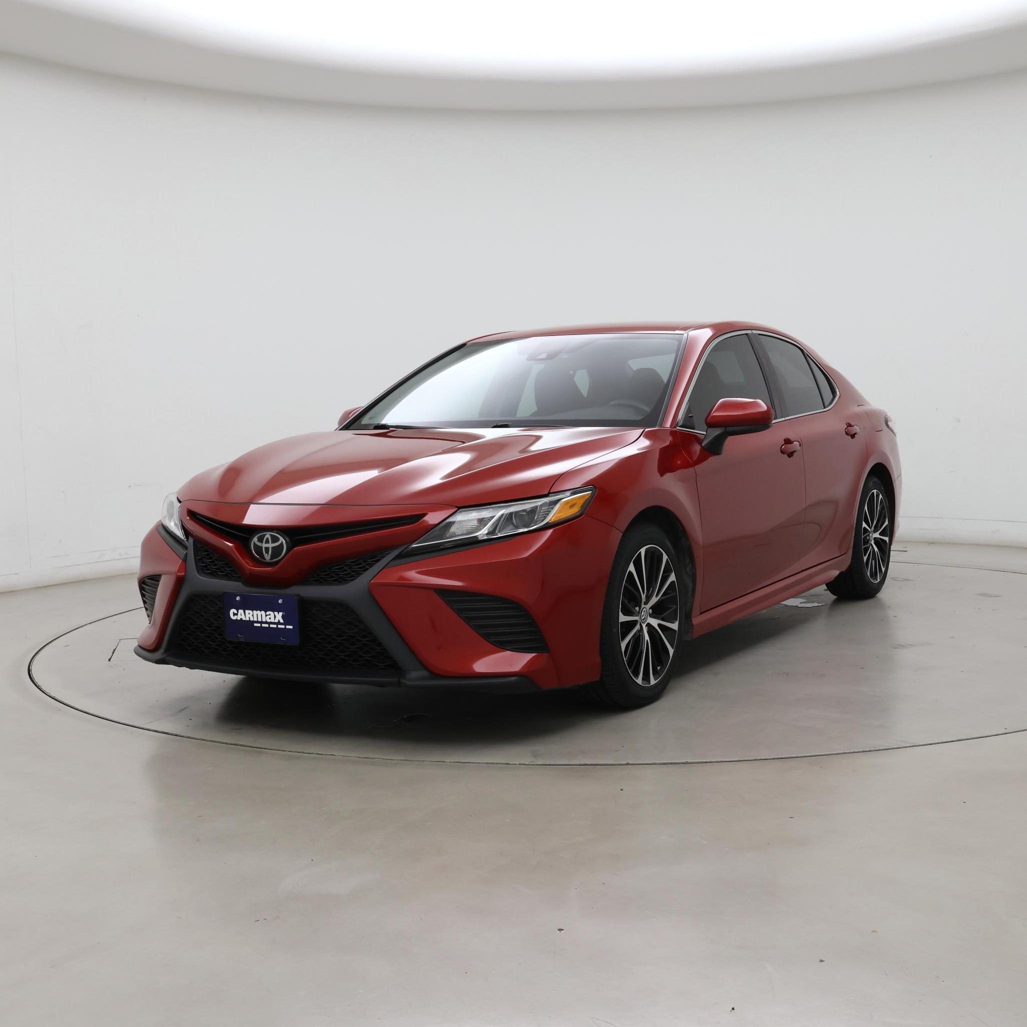 Thumbnail: 2020 Toyota Camry - 4