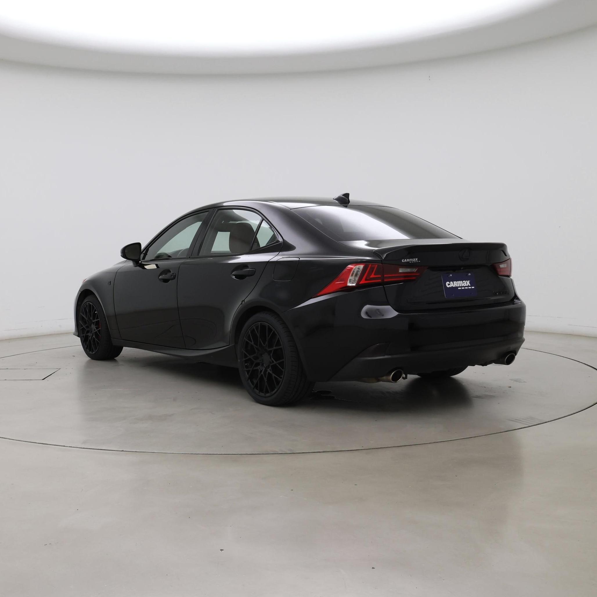 Thumbnail: 2016 Lexus IS - 2