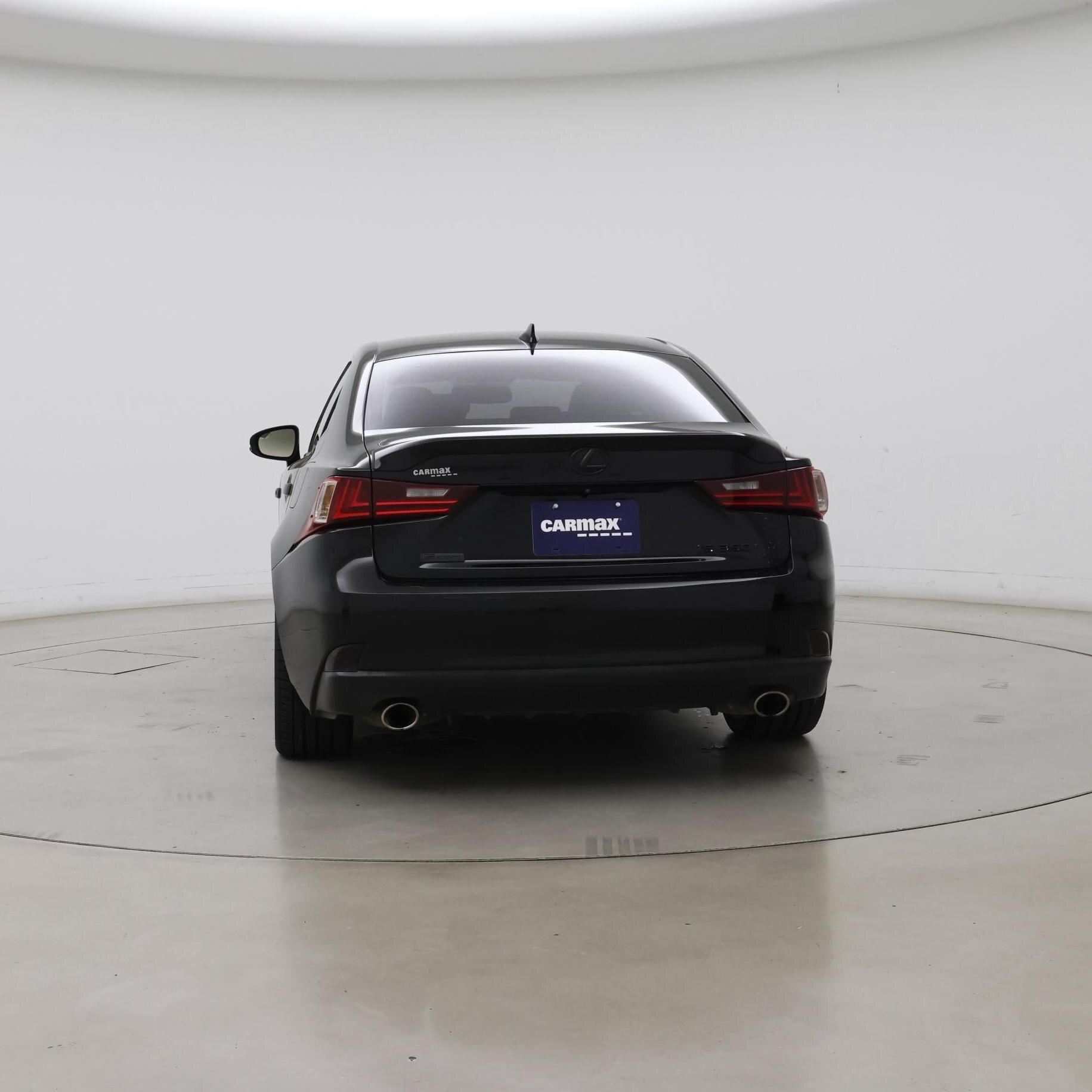 Thumbnail: 2016 Lexus IS - 6