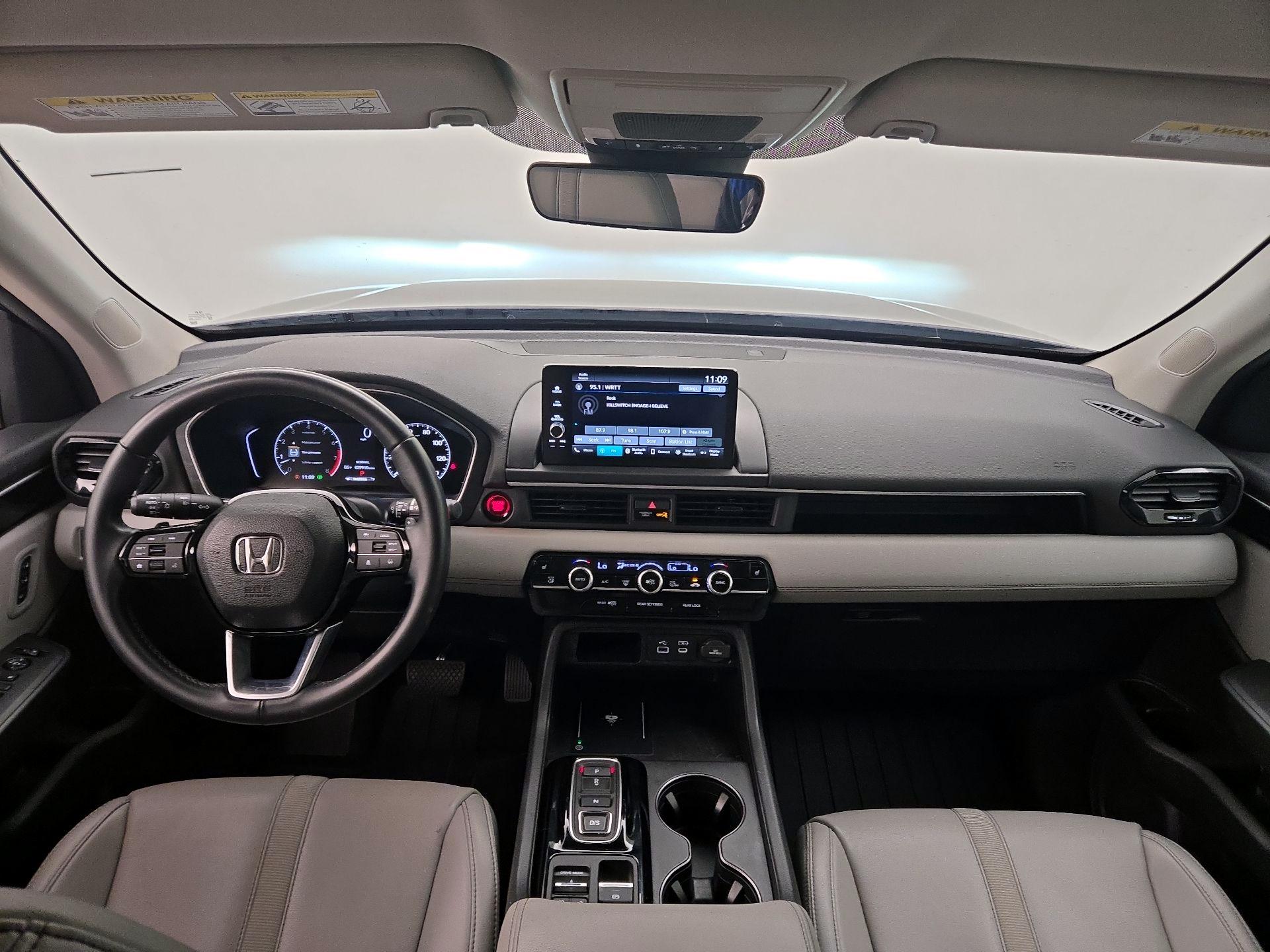 Thumbnail: 2023 Honda Pilot - 9