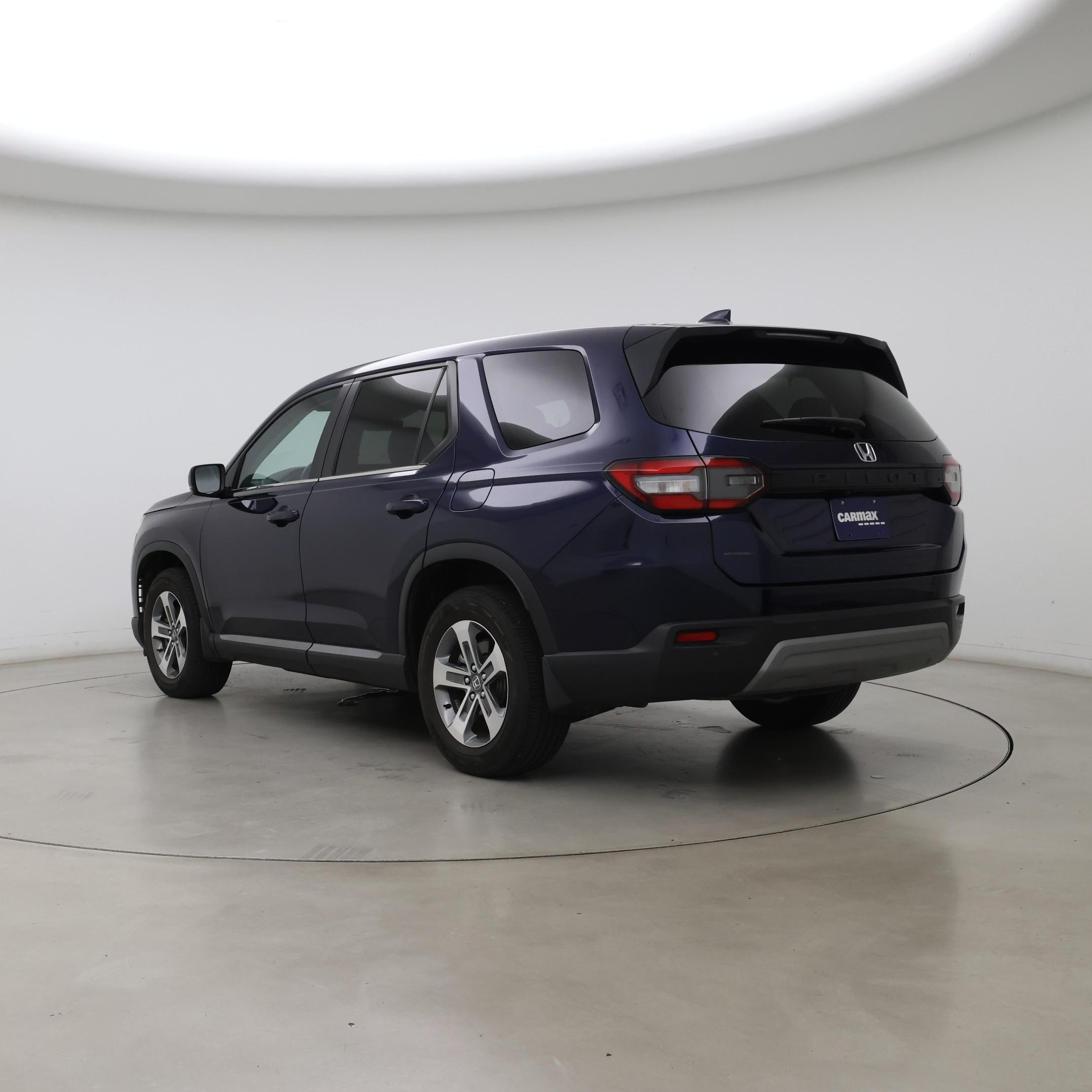 Thumbnail: 2023 Honda Pilot - 2