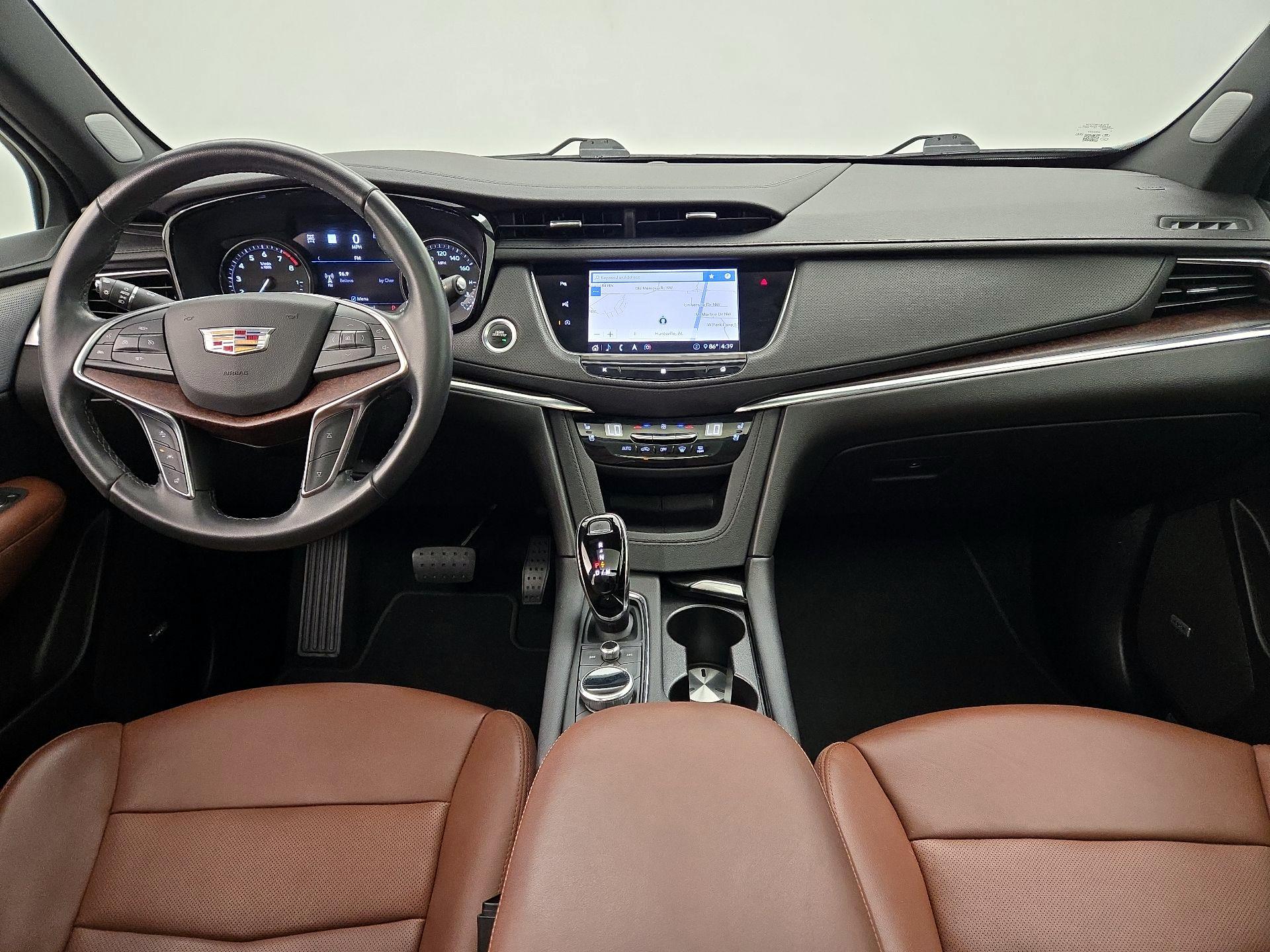 Thumbnail: 2020 Cadillac XT5 - 9