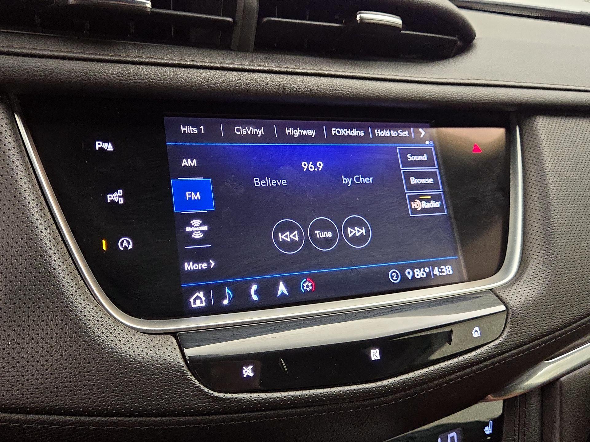 Thumbnail: 2020 Cadillac XT5 - 16