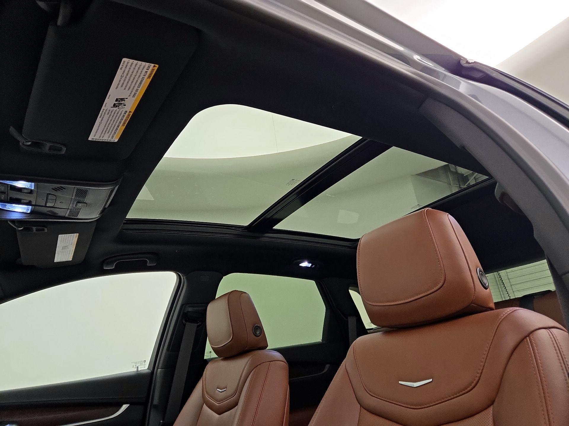 Thumbnail: 2020 Cadillac XT5 - 20
