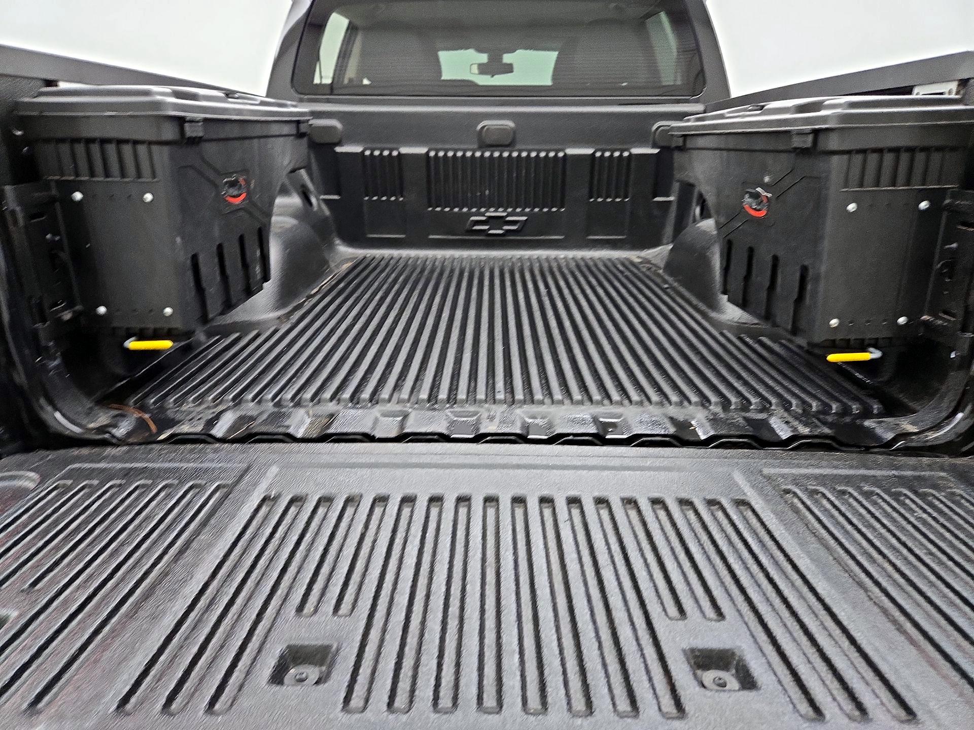 Thumbnail: 2019 Chevrolet Colorado - 20