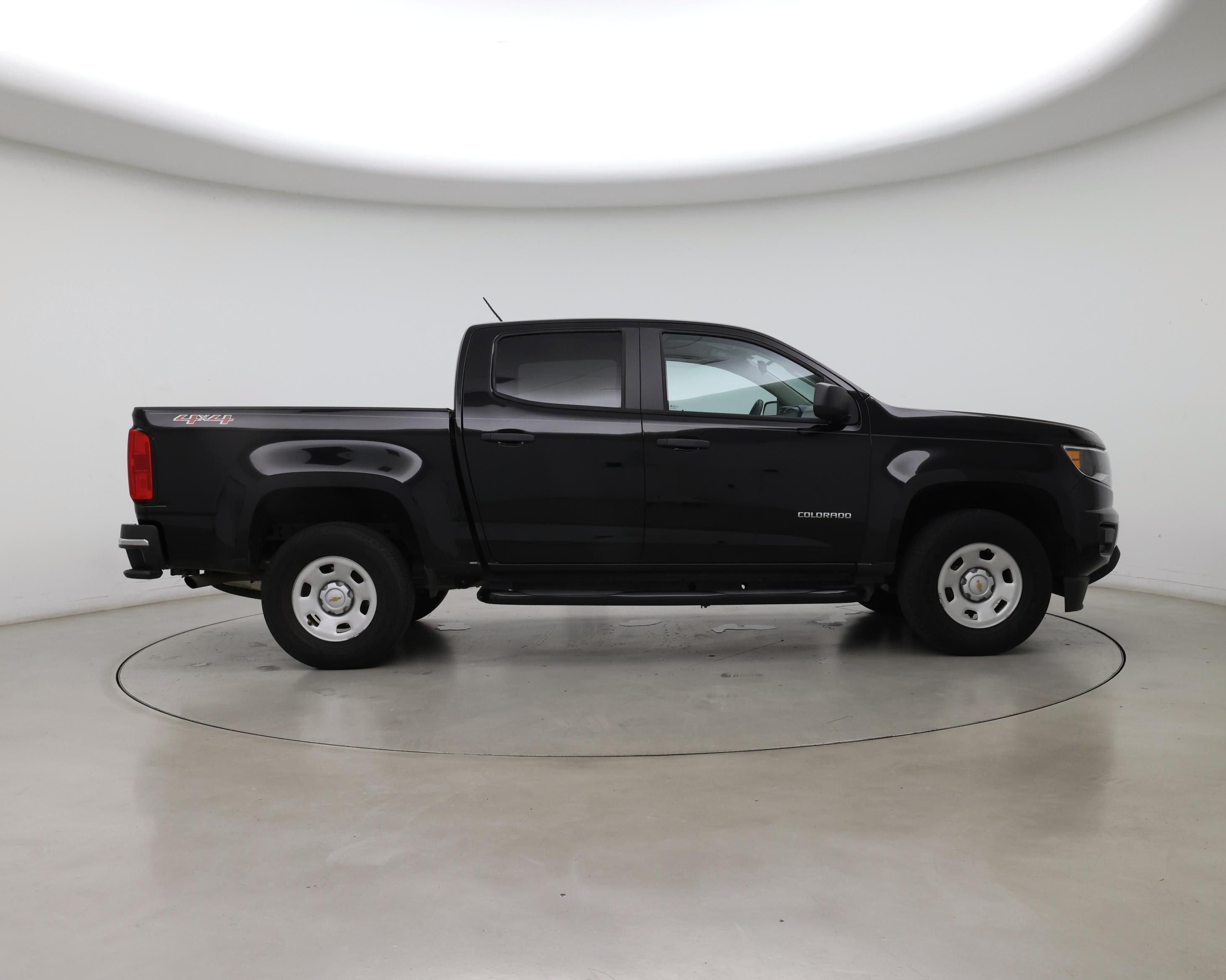 Thumbnail: 2019 Chevrolet Colorado - 7