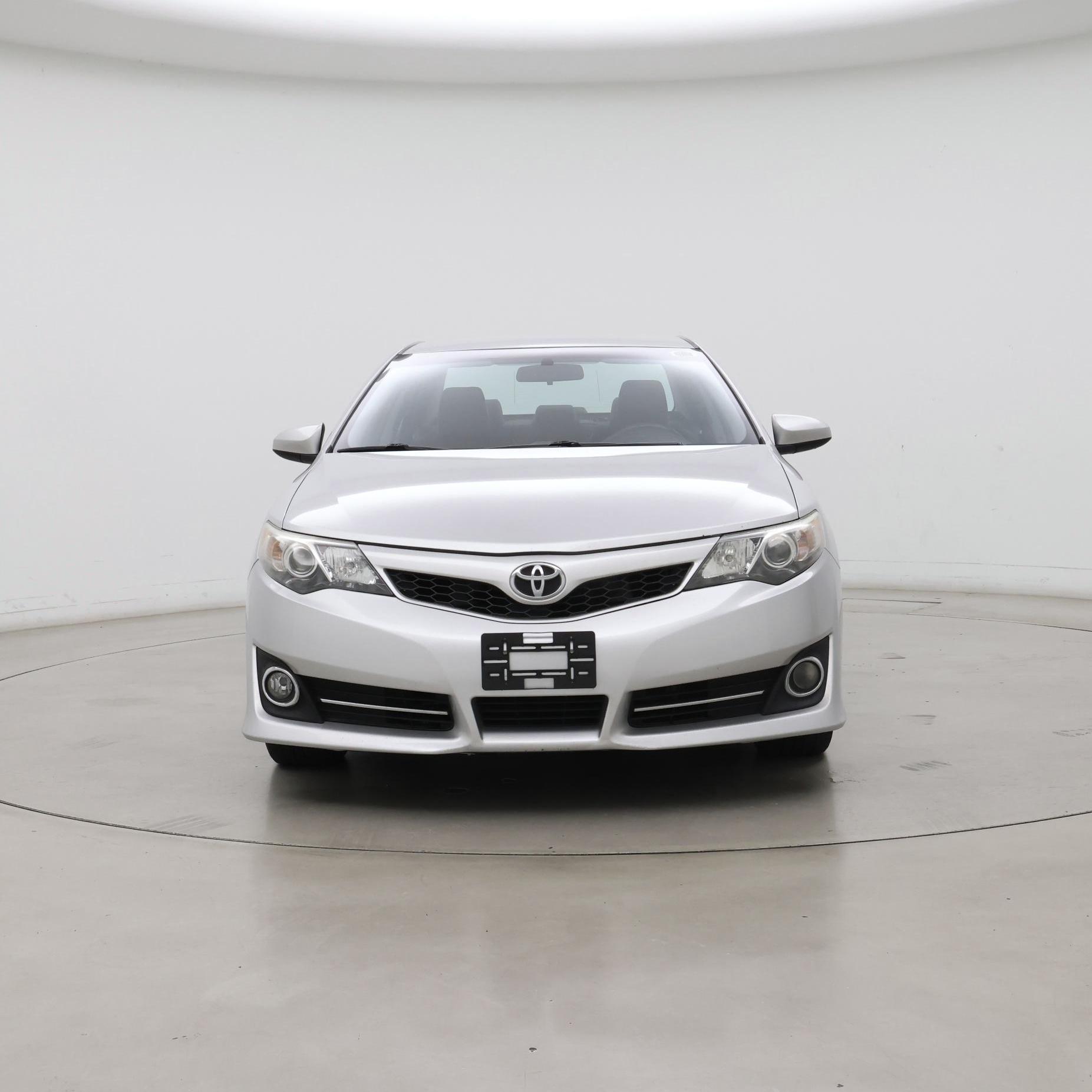 Thumbnail: 2014 Toyota Camry - 5
