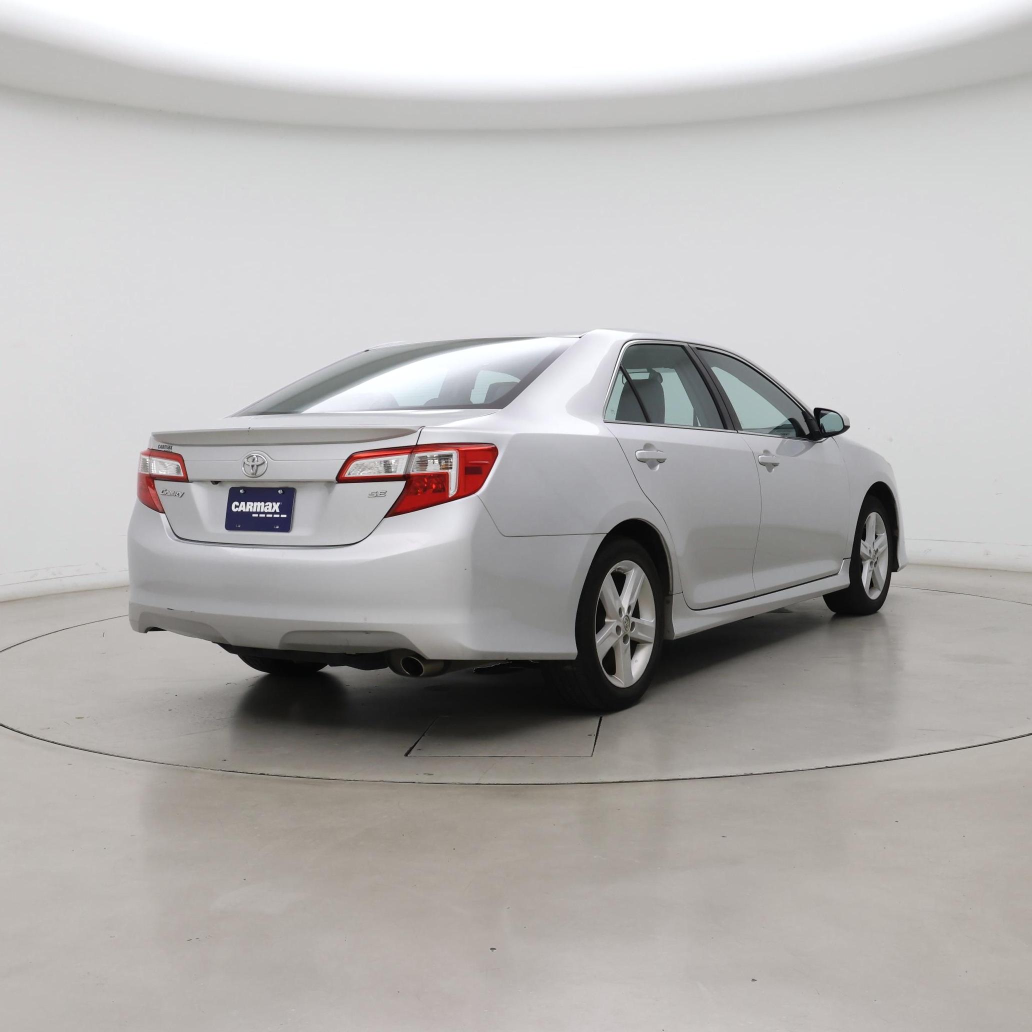 Thumbnail: 2014 Toyota Camry - 8