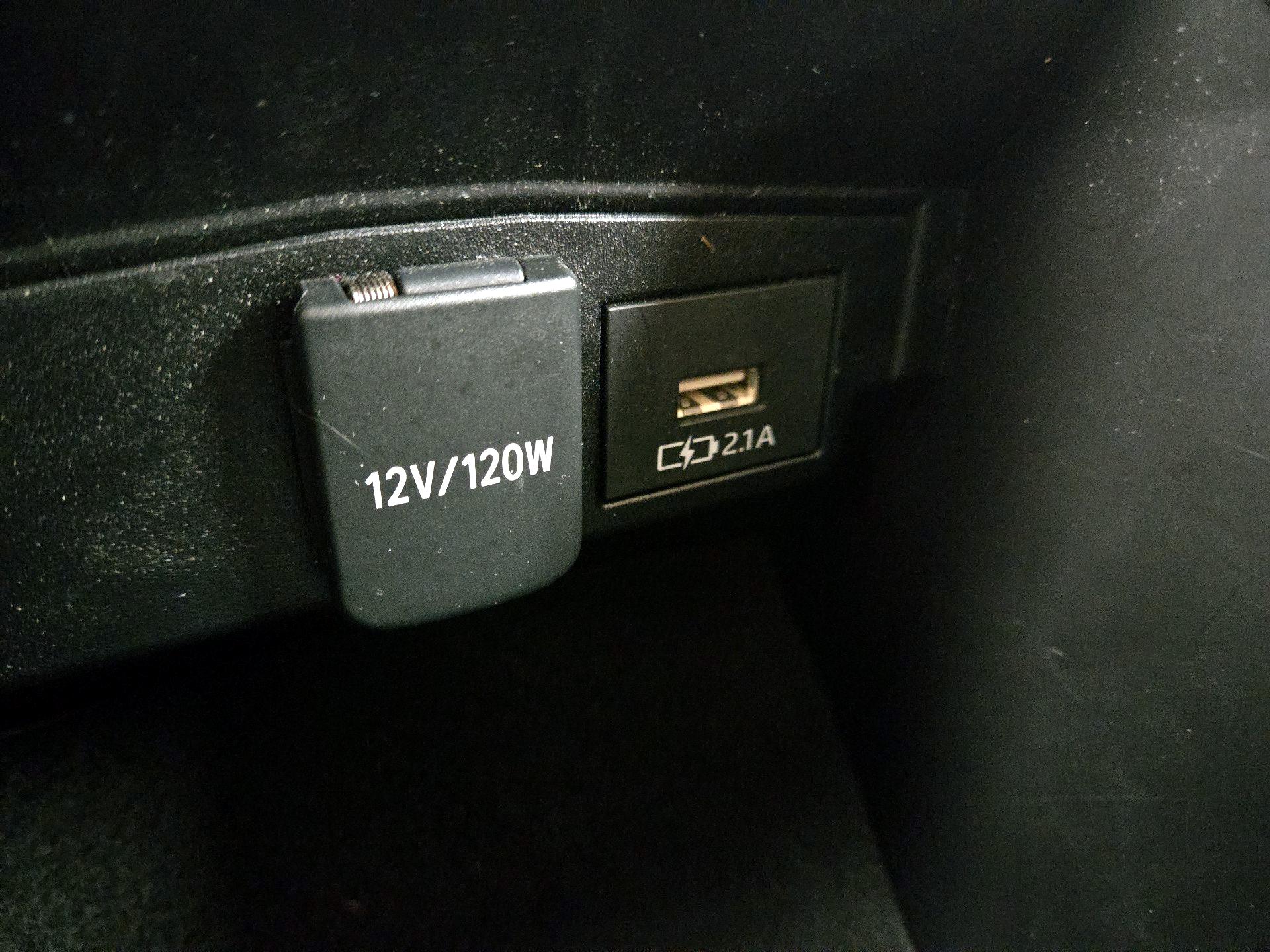 Thumbnail: 2021 Toyota Corolla - 18